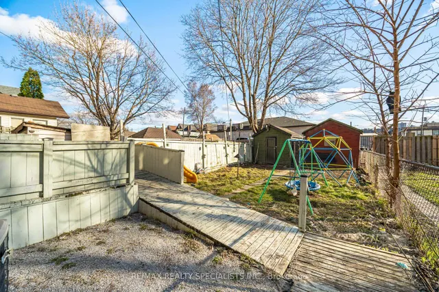 Additional property image - 24 Harvey St