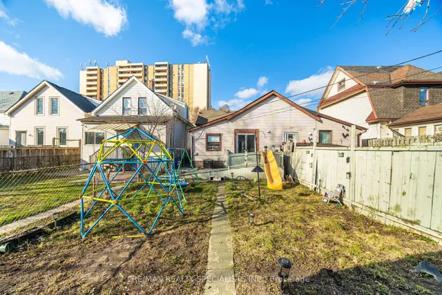 Additional property image - 24 Harvey St
