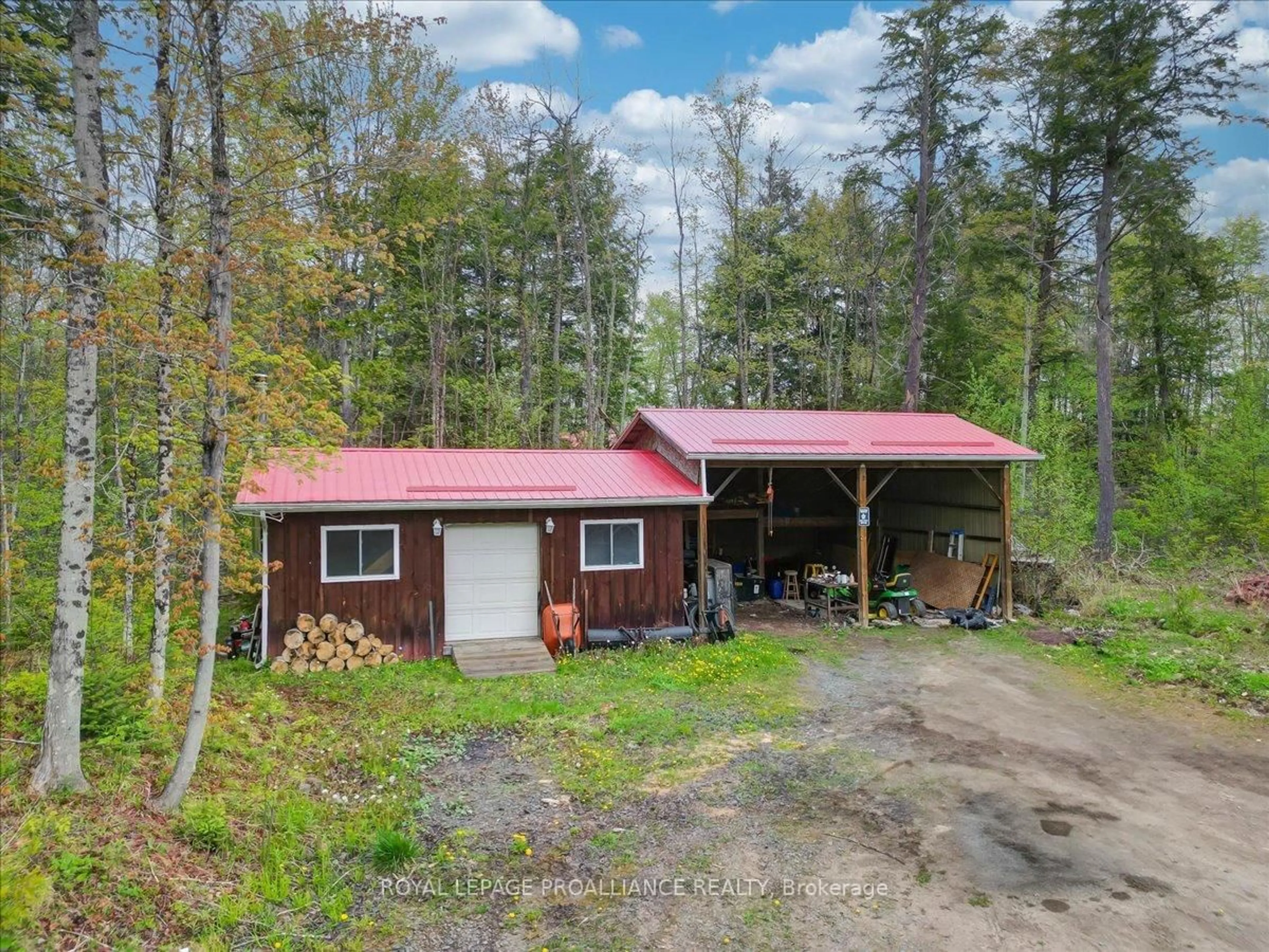 A pic from outside/outdoor area/front of a property/back of a property/a pic from drone, unknown for 1612 Shanick Rd, Limoges Ontario K0K 2M0