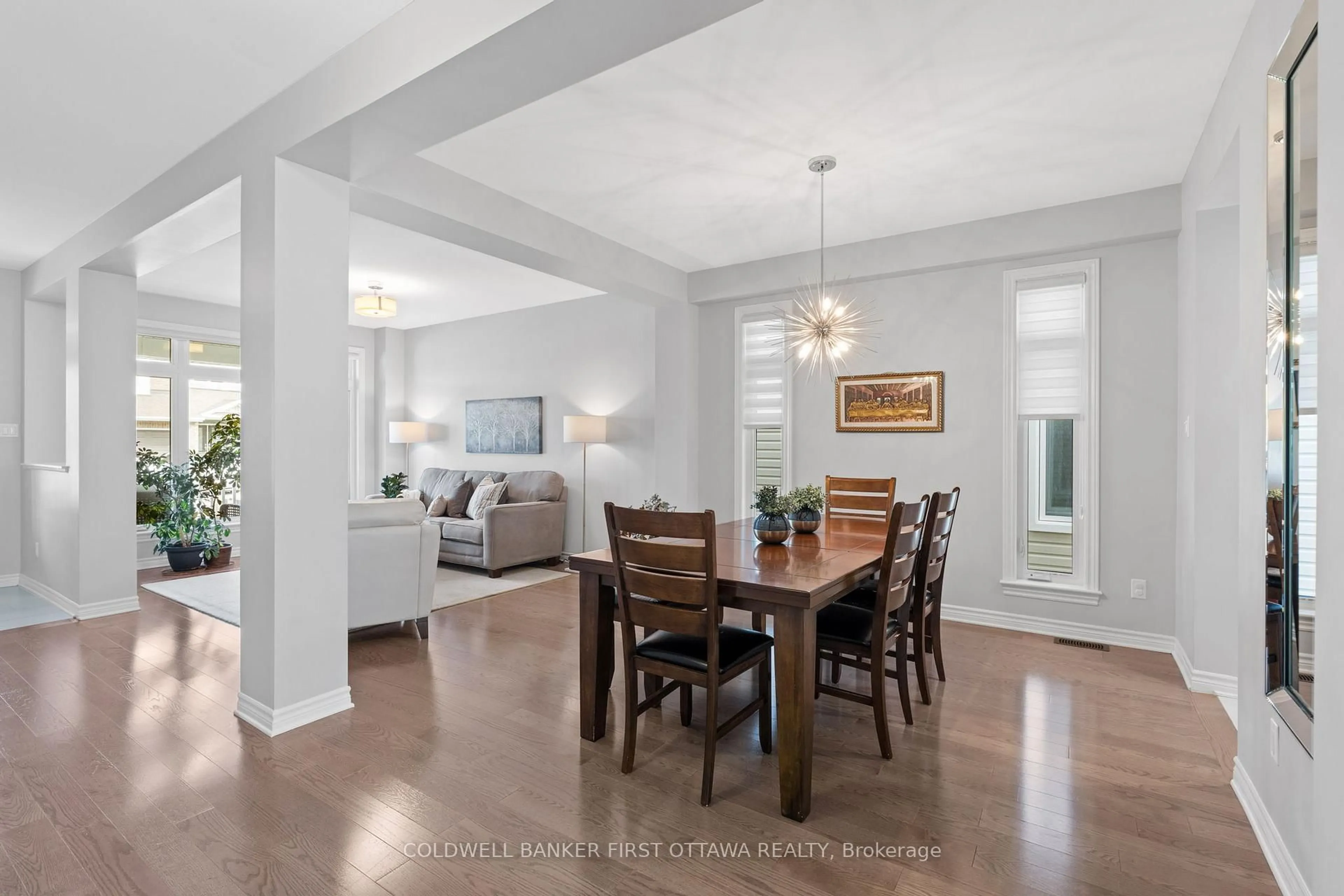 Dining room, unknown for 320 Brambling Way, Ottawa Ontario K2J 6E4