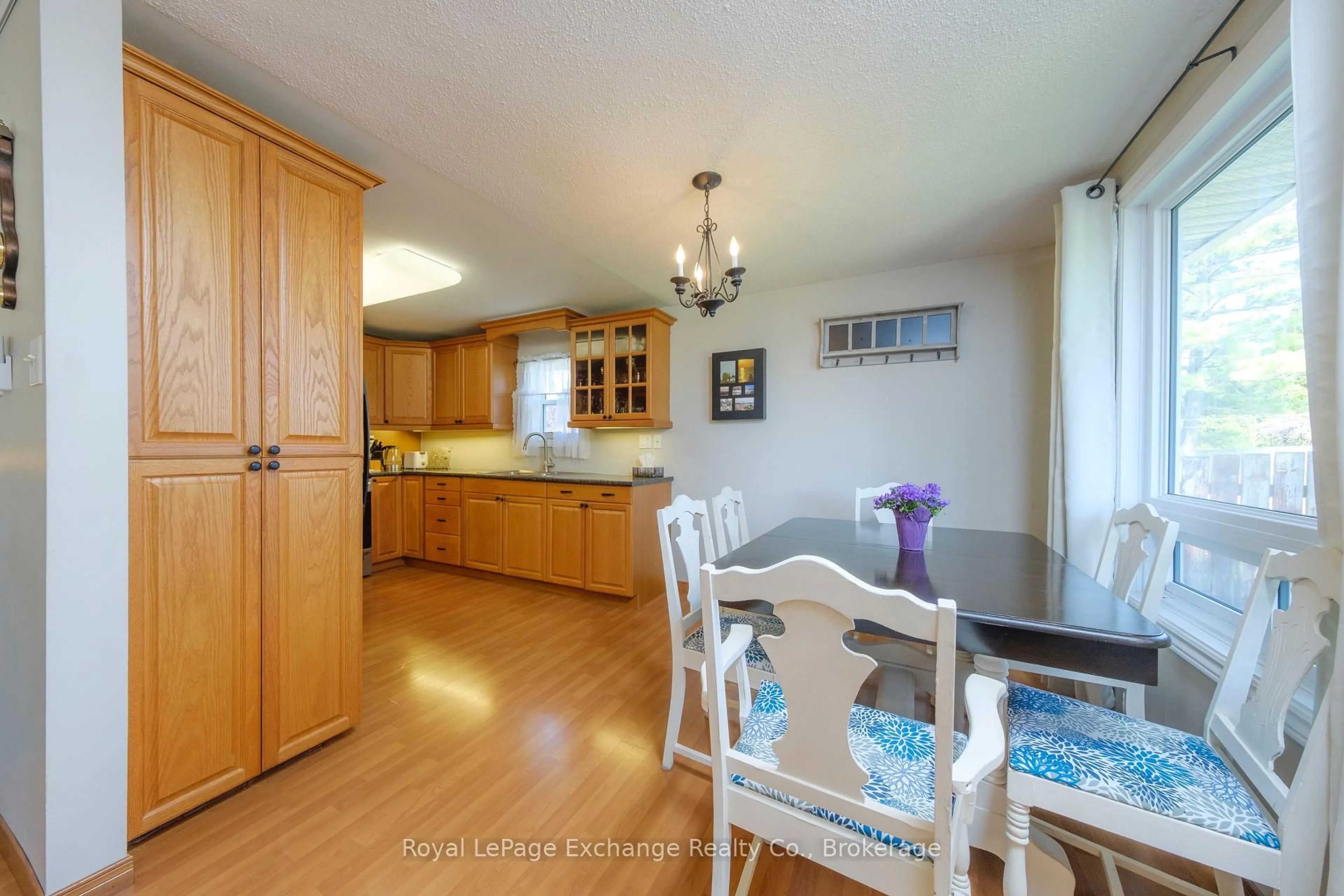 Unknown for 660 Johnston Cres, Kincardine Ontario N2Z 1S6