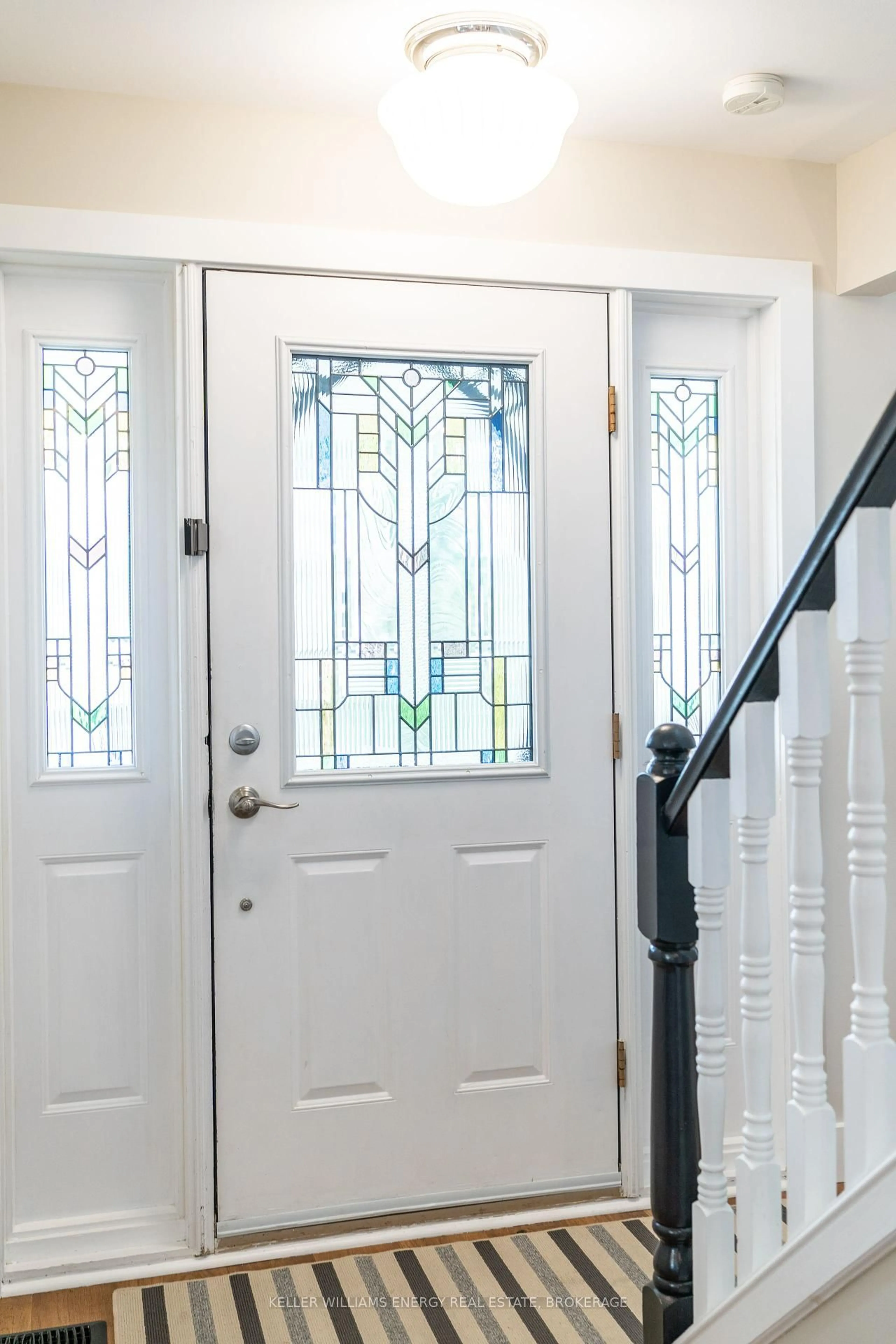 Indoor entryway for 15 CUMBERLAND St, Prince Edward County Ontario K0K 2T0