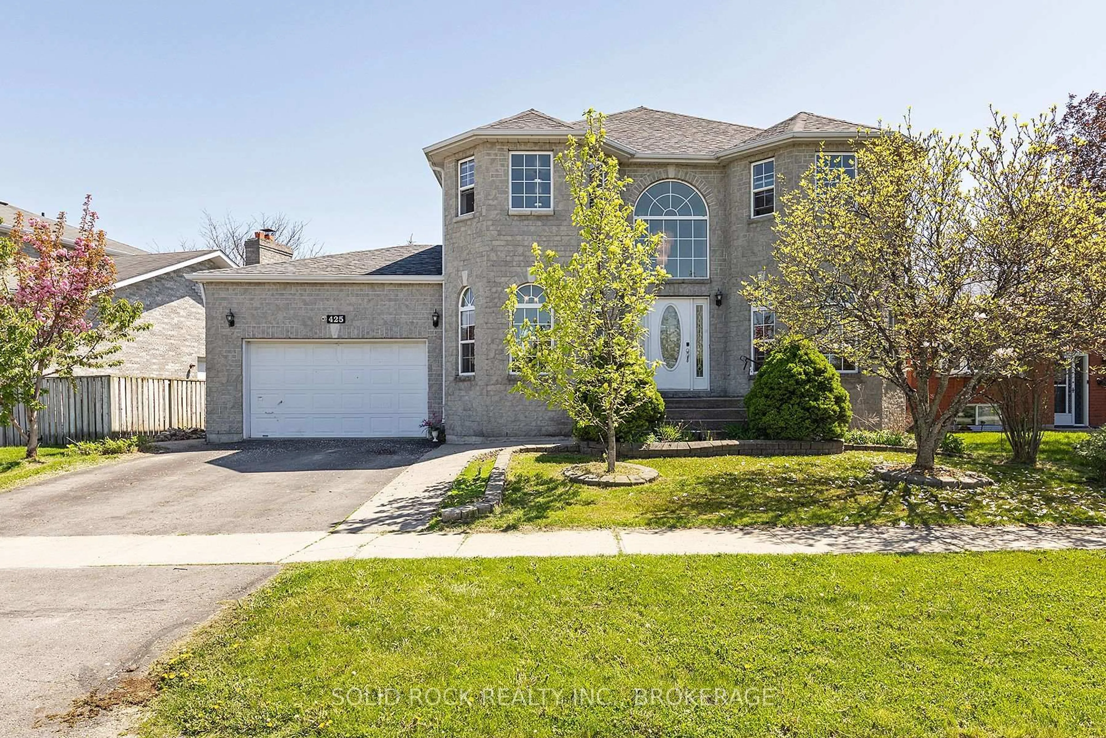 Home with brick exterior material, street for 425 Kingsdale Ave, Kingston Ontario K7M 7Z9