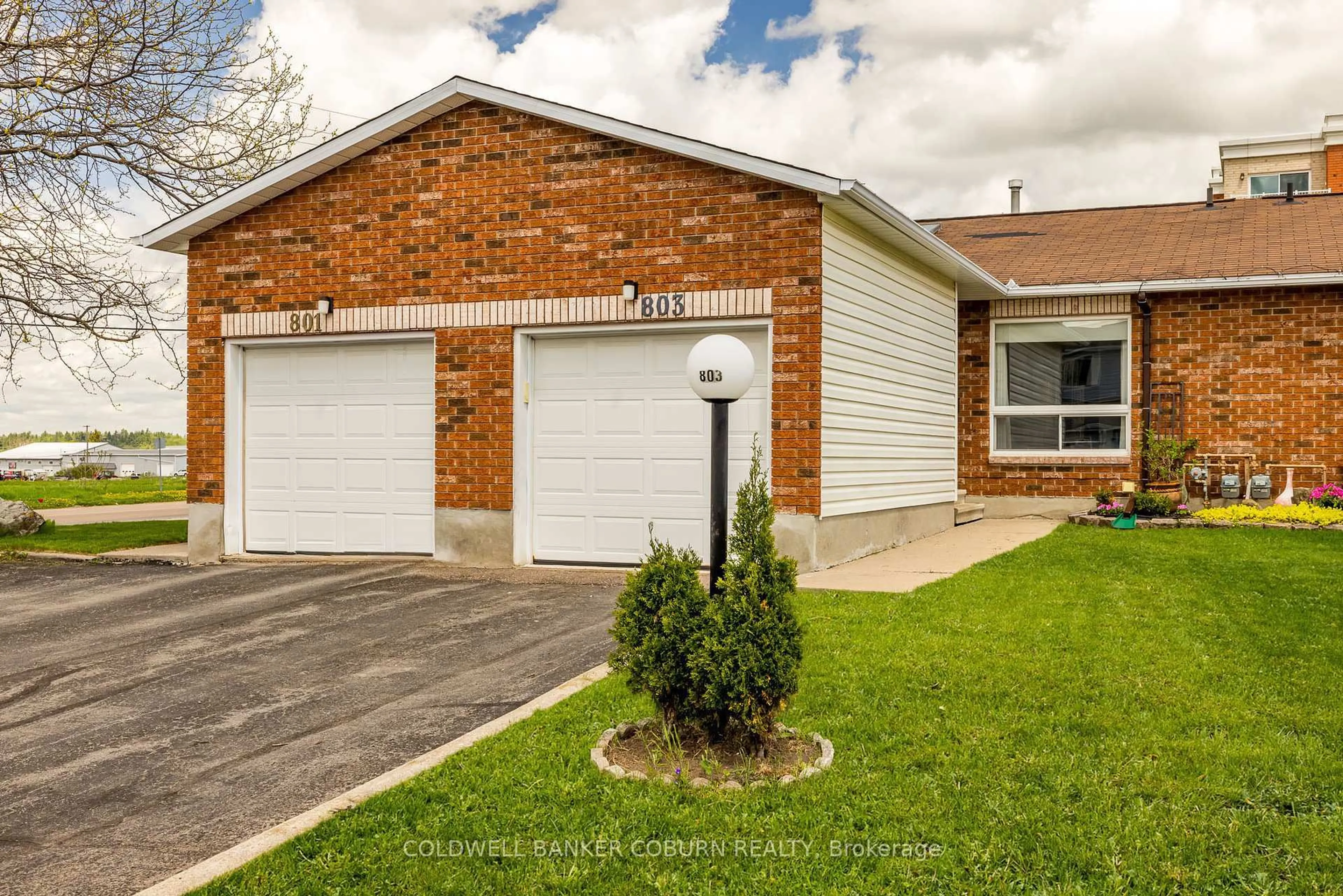 Home with brick exterior material, street for 803 Eighth St, Renfrew Ontario K7V 4K9
