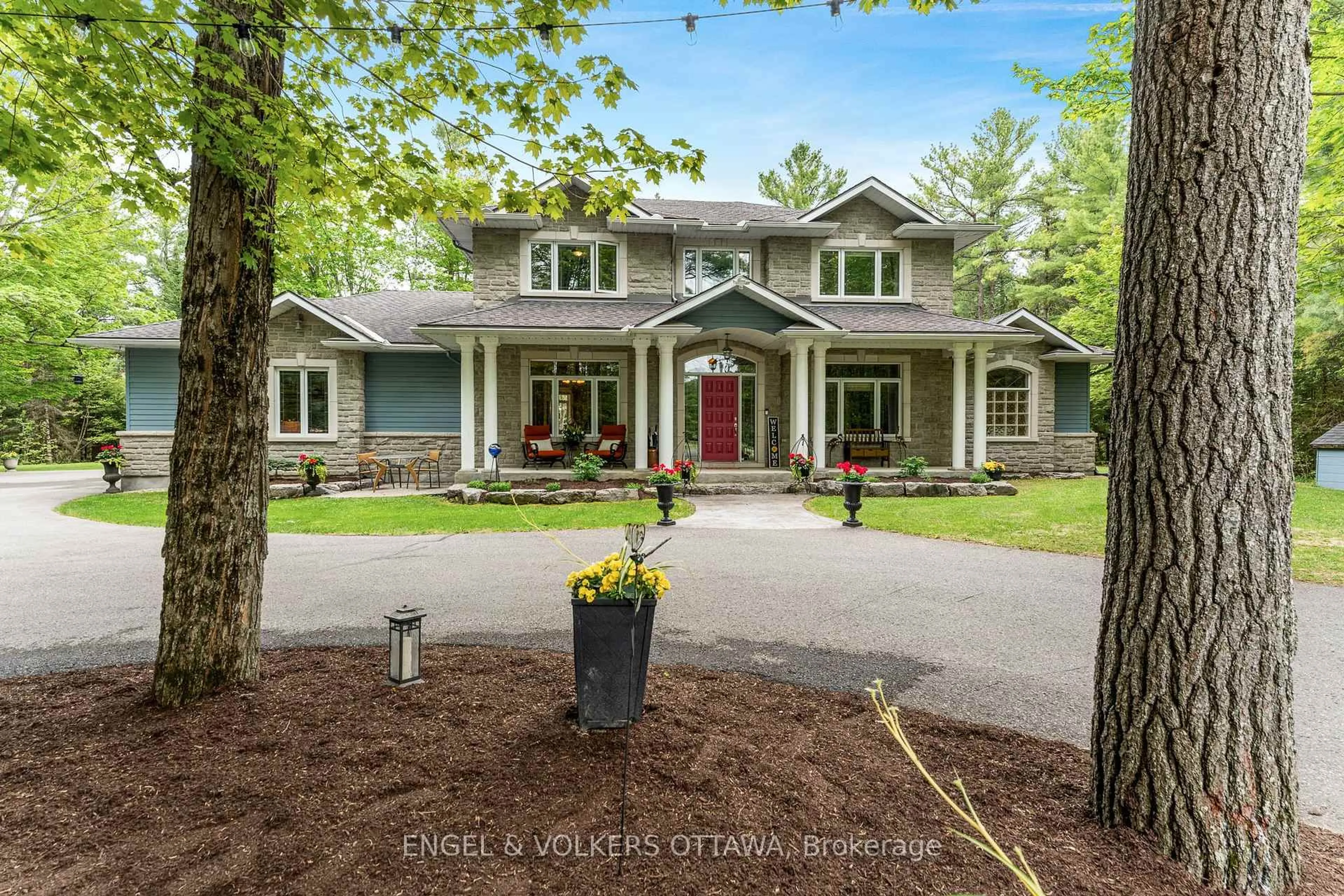 Home with brick exterior material, street for 5 Carlisle Circ, Ashton Ontario K0A 1B0