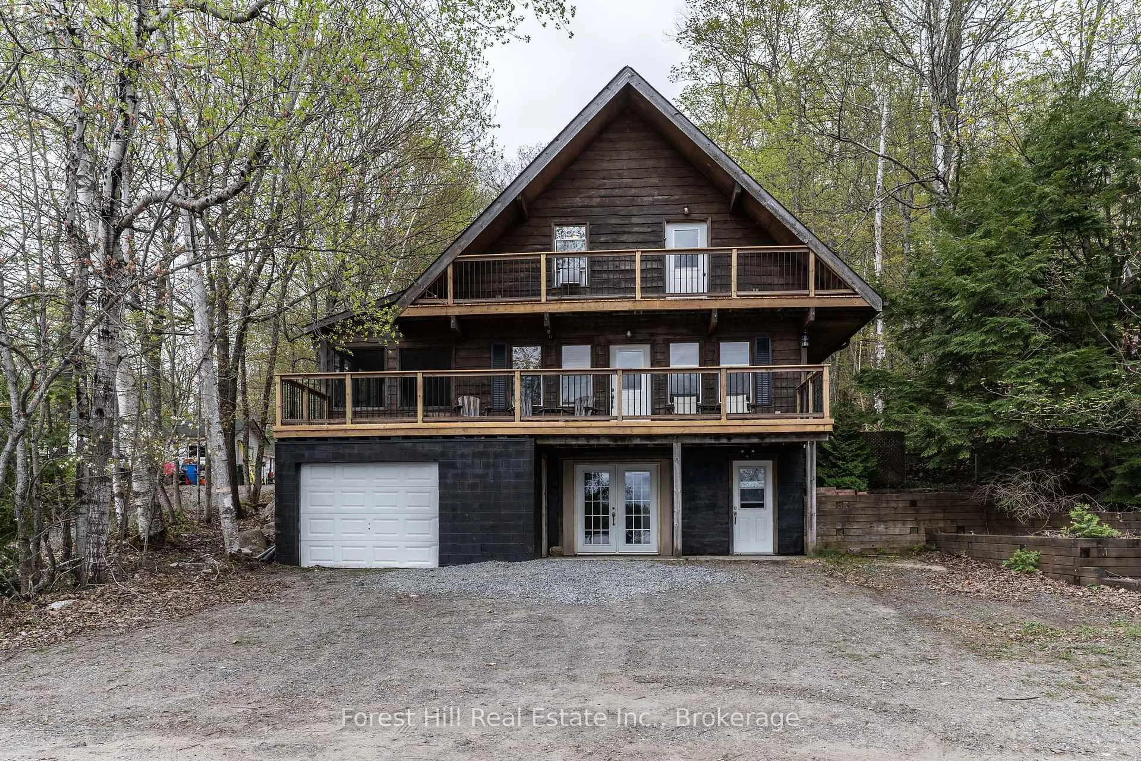 Home with vinyl exterior material, unknown for 1255 Skeleton Lake 2 Rd, Muskoka Lakes Ontario P0G 1G0