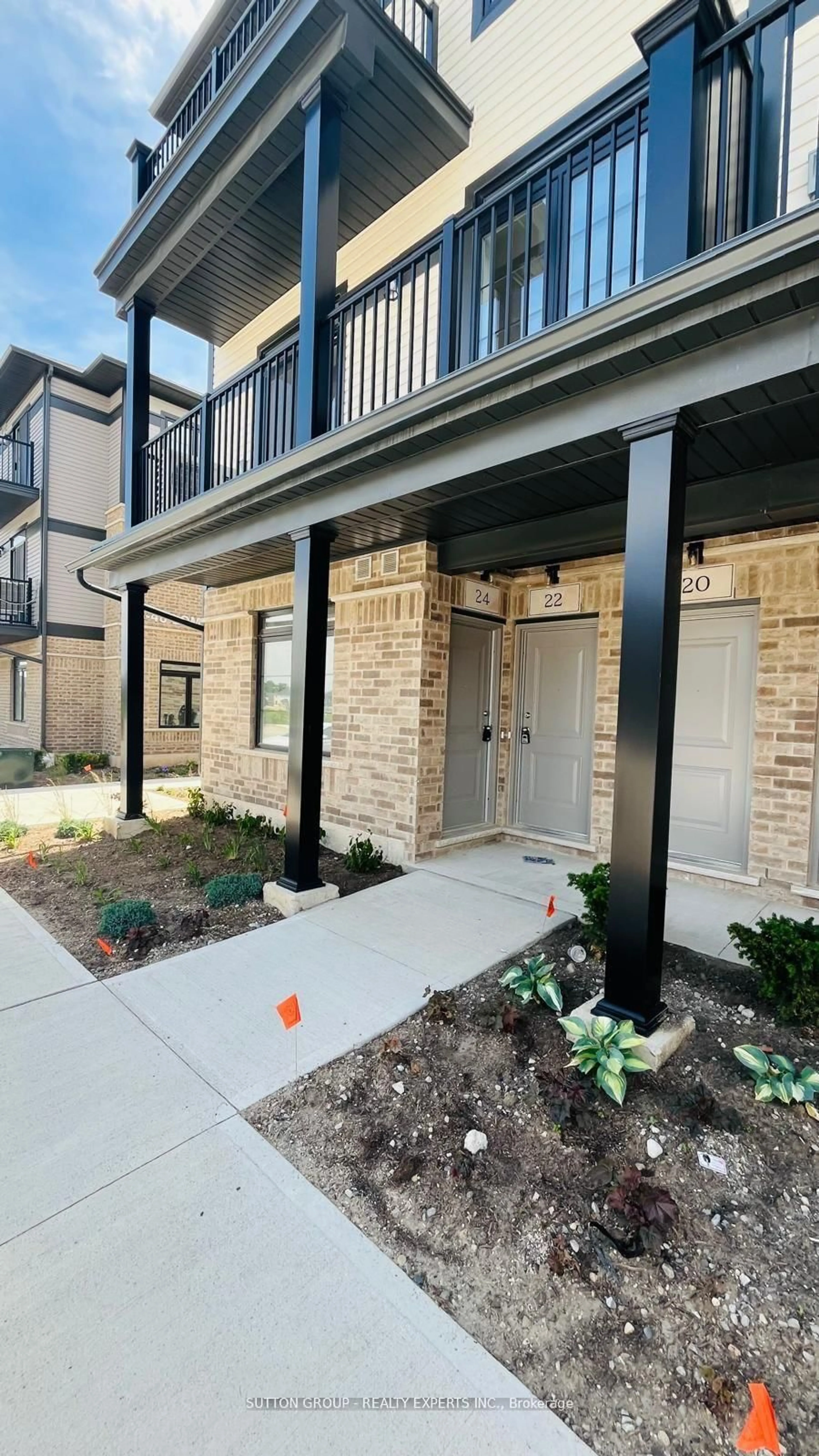 Unknown for 24 Lomond Lane, Kitchener Ontario N2R 1R7