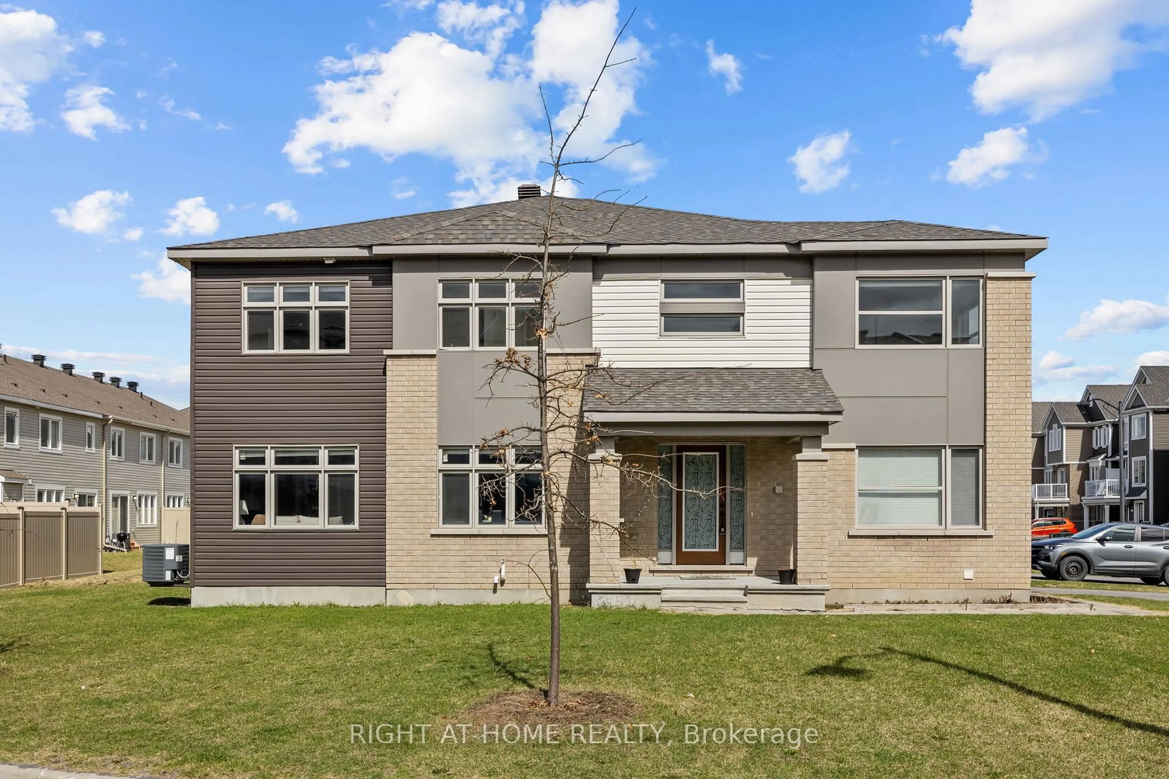 Home with brick exterior material, street for 724 JUNEBERRY Lane, Ottawa Ontario K2V 0K7