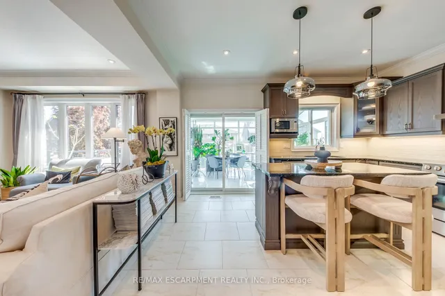 Additional property image - 12 Riva Crt