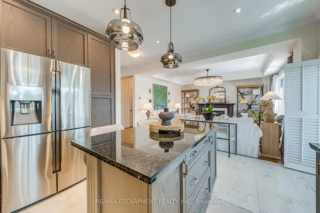 Additional property image - 12 Riva Crt