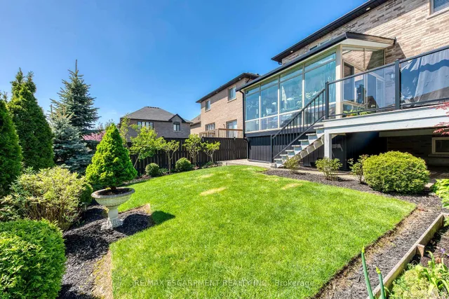 Additional property image - 12 Riva Crt