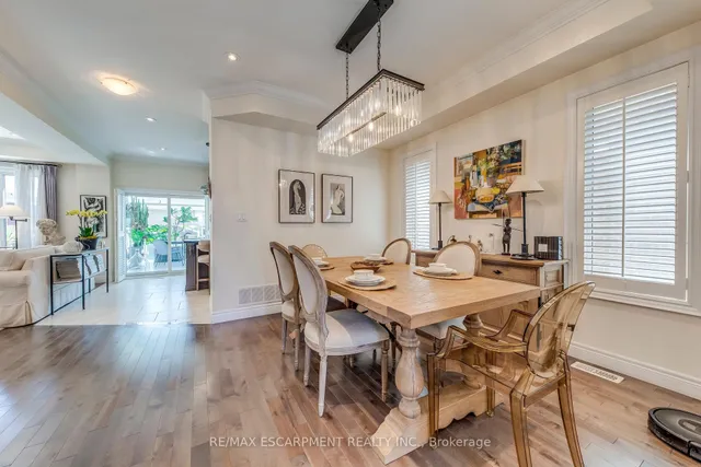 Additional property image - 12 Riva Crt
