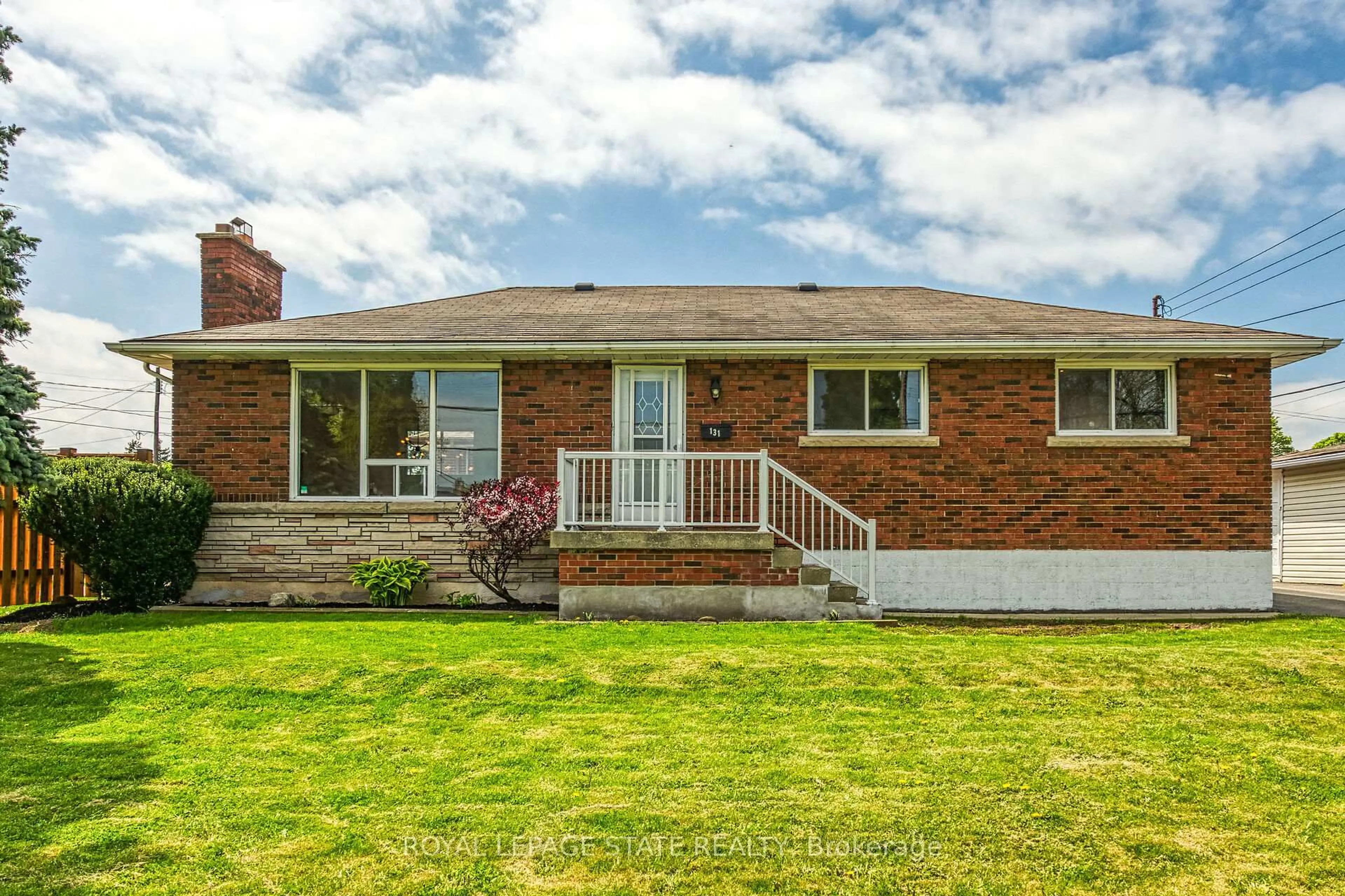 Home with brick exterior material, street for 131 Sanatorium Rd, Hamilton Ontario L9C 1Y9