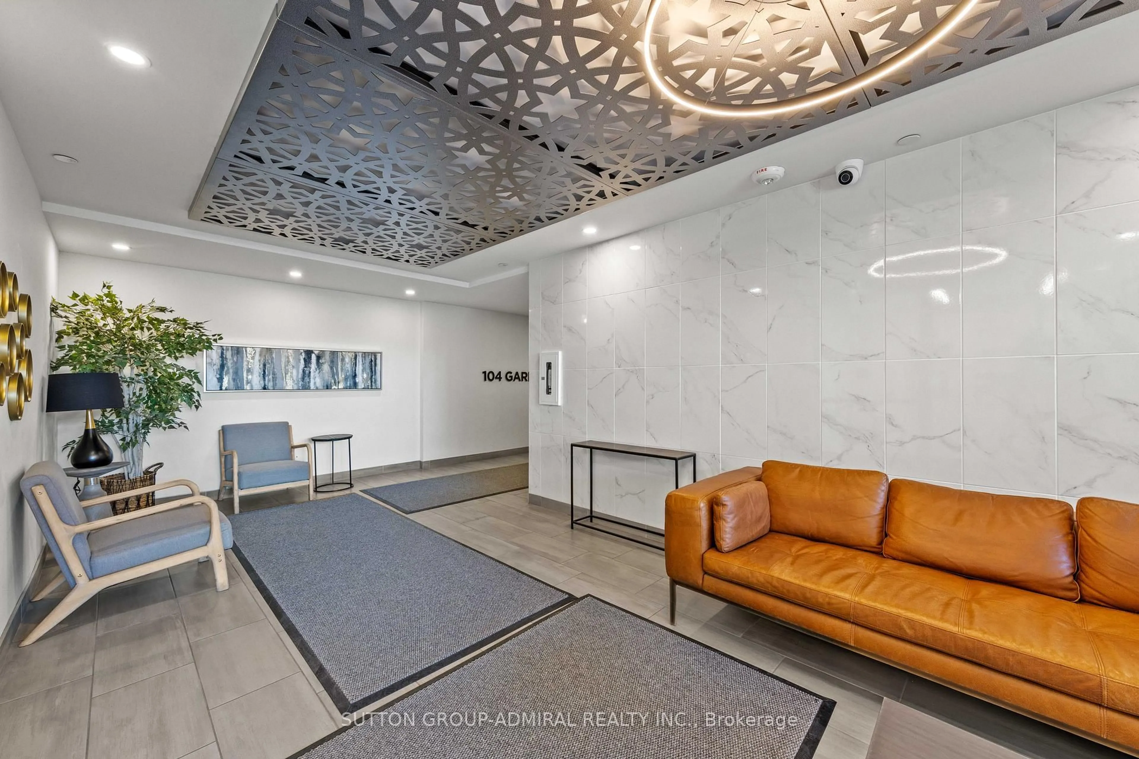 Lobby for 104 Garment St #1006, Kitchener Ontario N2G 0C8