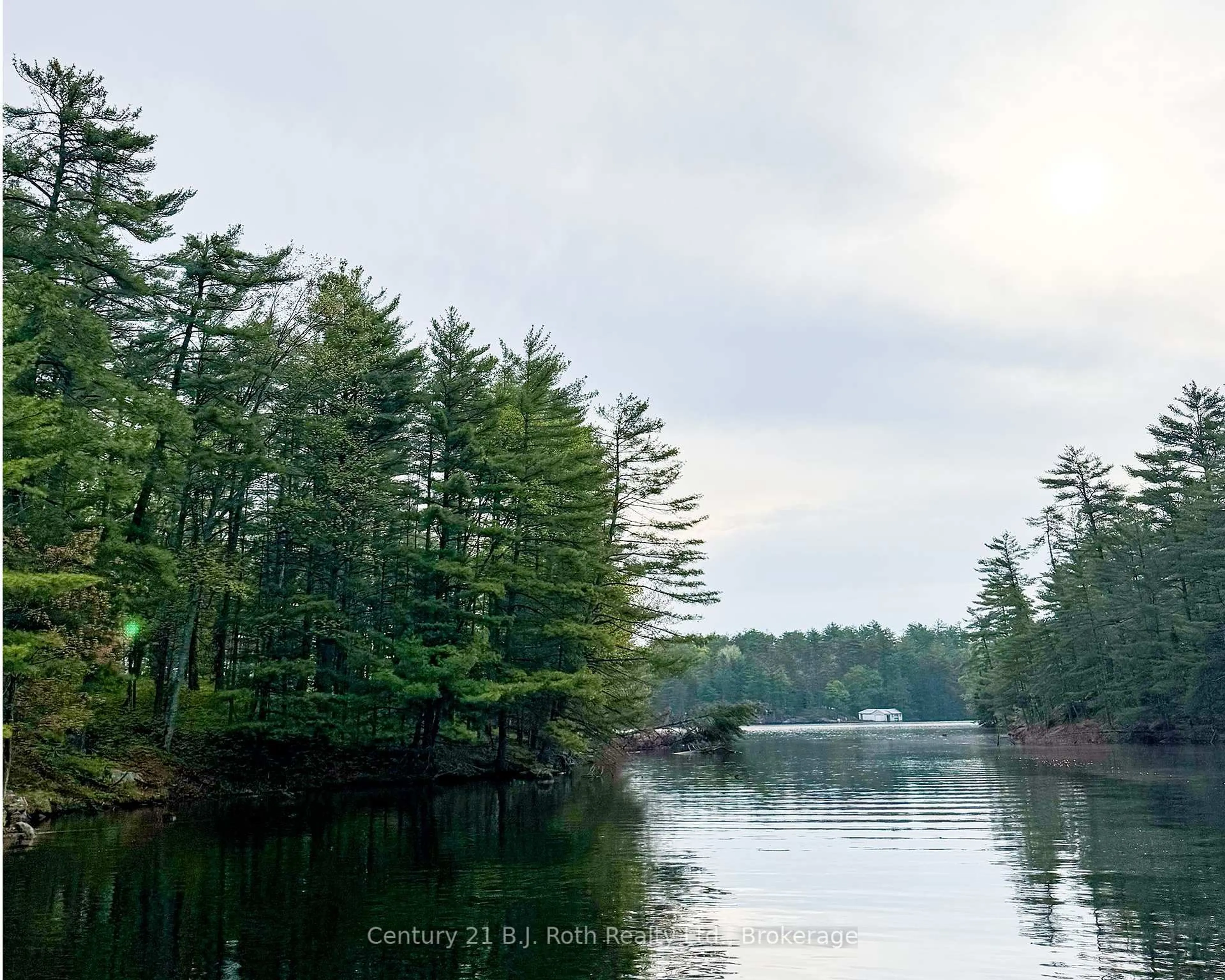 Blurry image for 1494 Lost Channel Shore N/A, Georgian Bay Ontario P0C 1M0