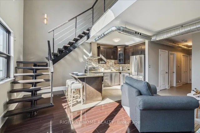 Additional property image - 80 King William St Unit 402