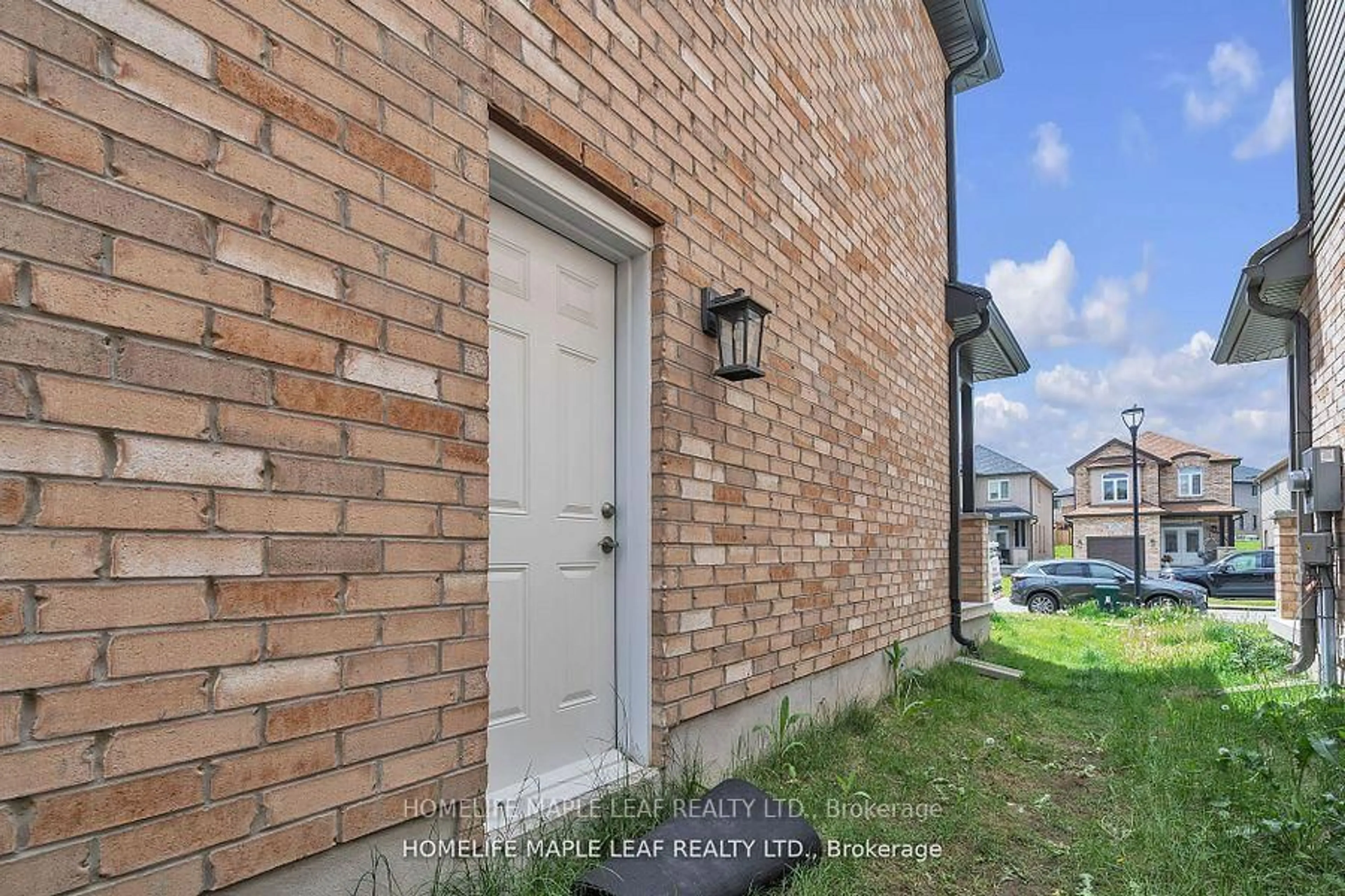 Unknown for 3007 DOYLE Dr, London South Ontario N6M 0G8