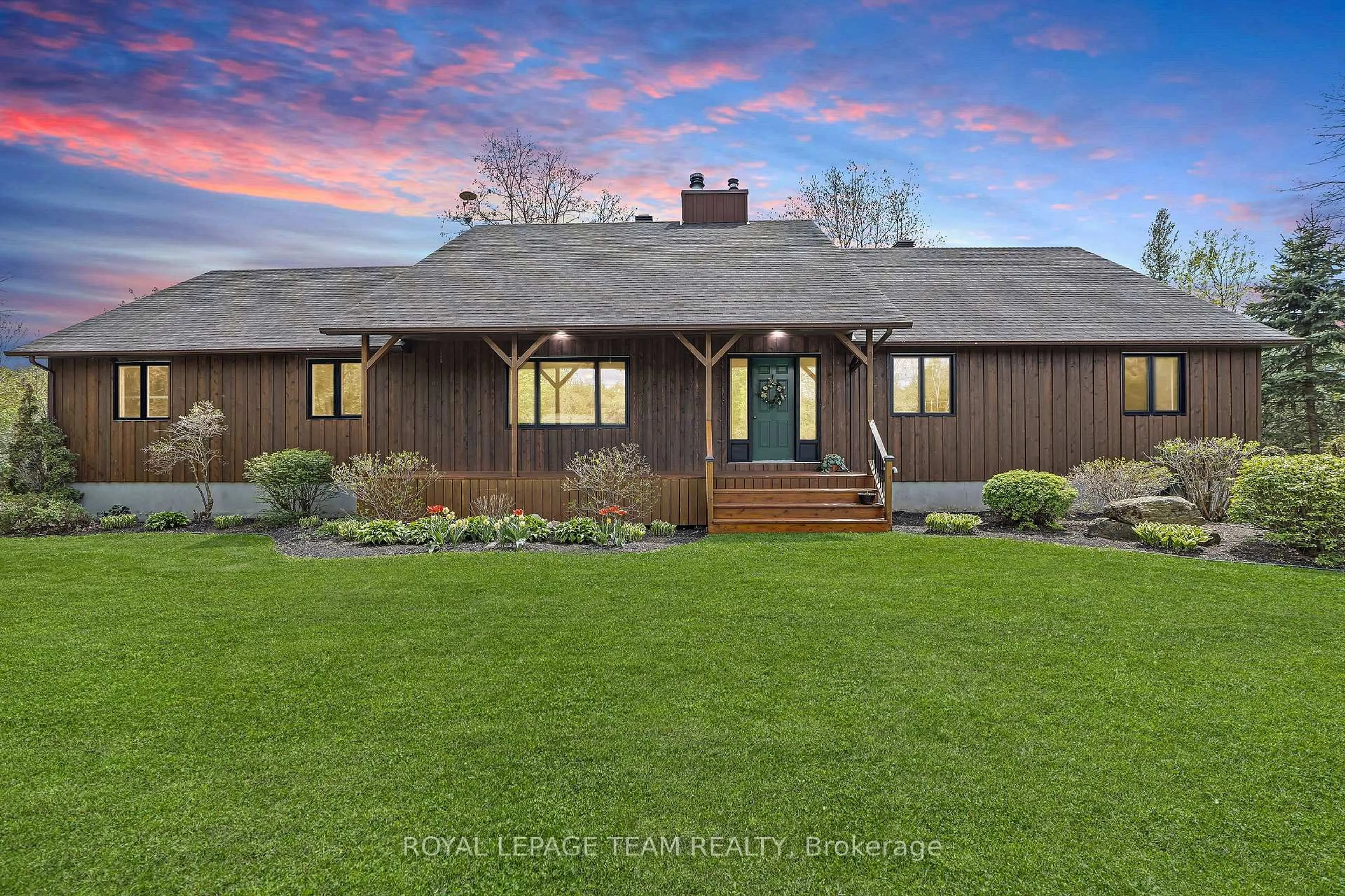 Unknown for 7645 Settlers Way, North Gower Ontario K0A 2T0