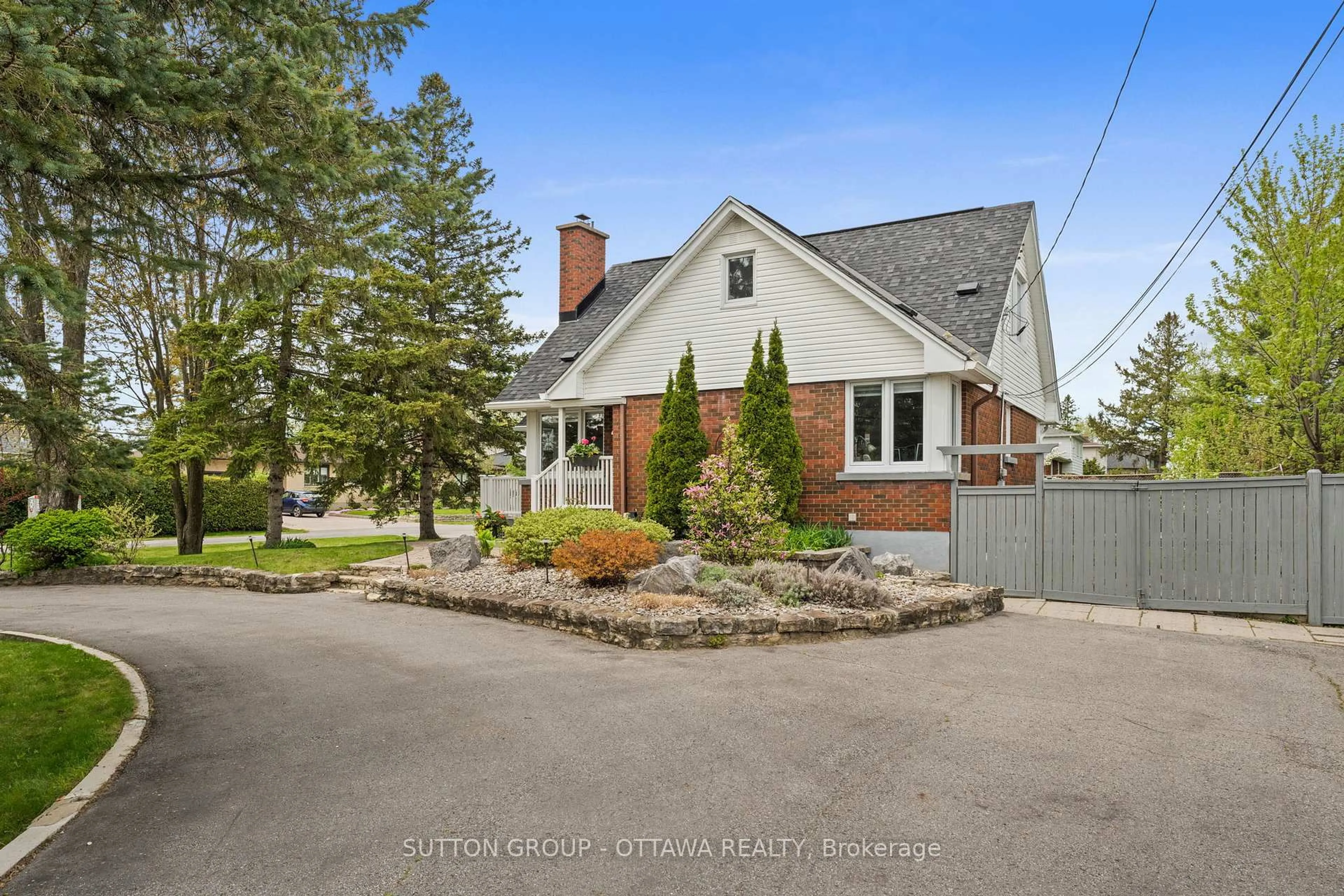Home with brick exterior material, street for 41 Argue Dr, Ottawa Ontario K2E 6S3