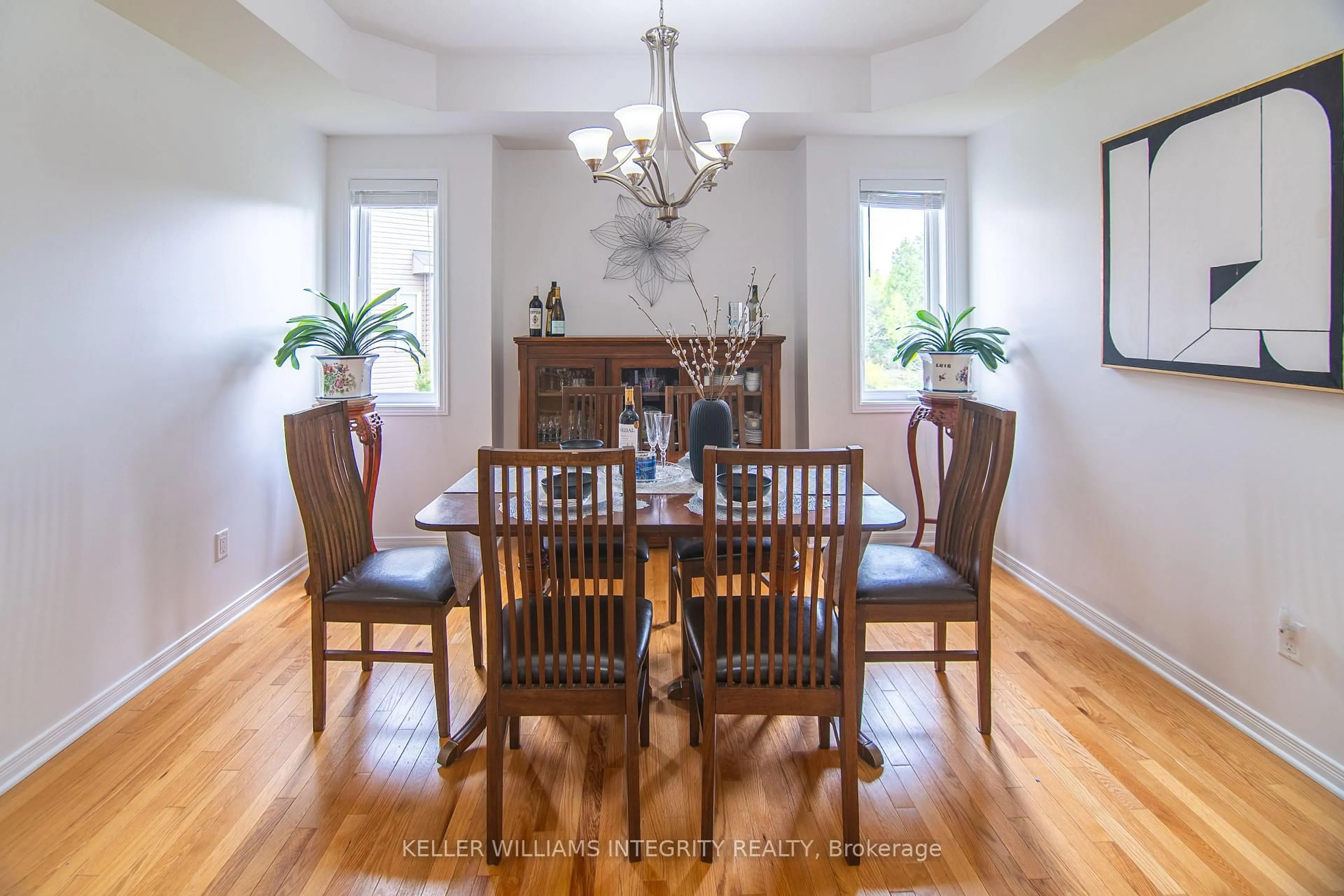 Dining room, wood/laminate floor for 21 Edward Vince Evans Crt, Arnprior Ontario K7S 0K5