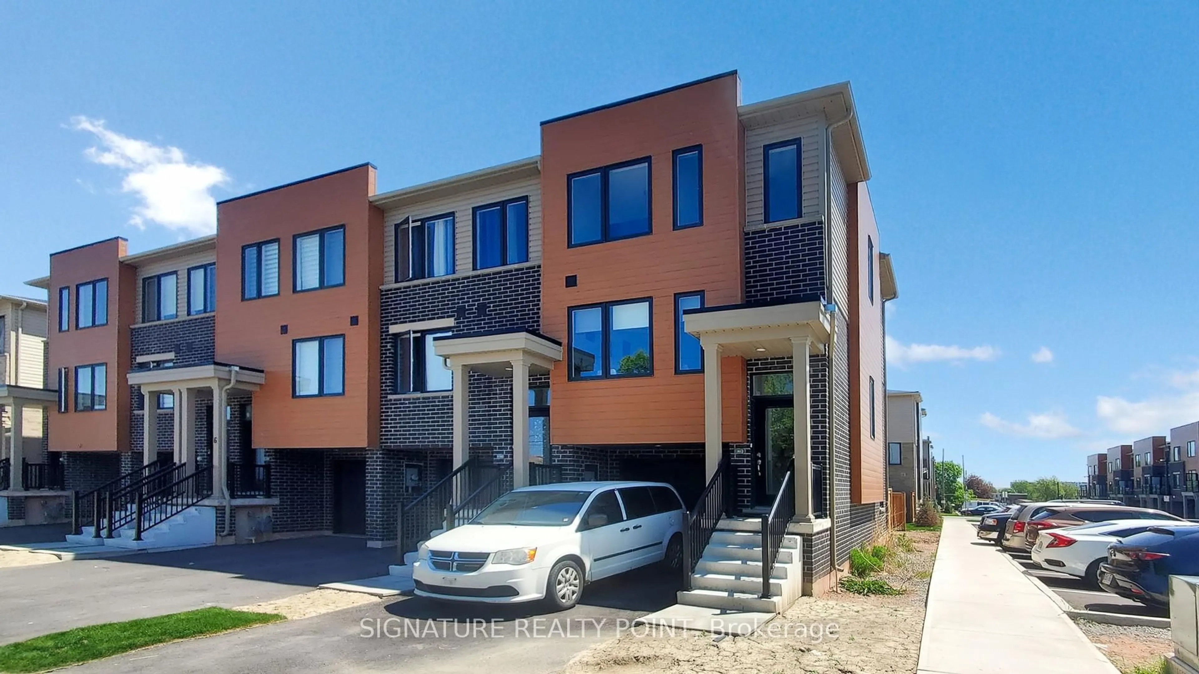 Home with brick exterior material, street for 2 Reid Ave, Hamilton Ontario L8H 0B5