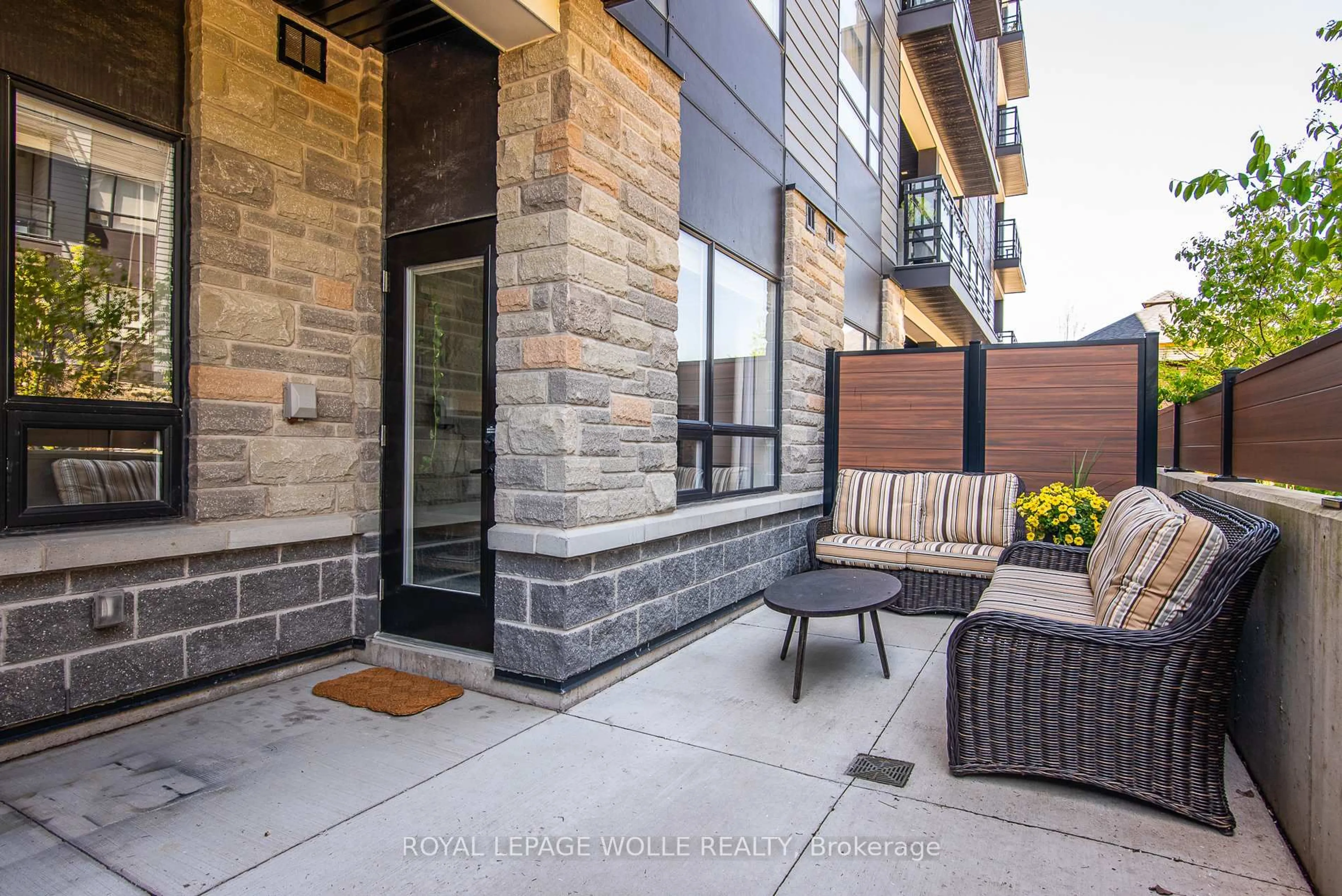 Patio, street for 243 Northfield Dr #106, Waterloo Ontario N2K 0H2