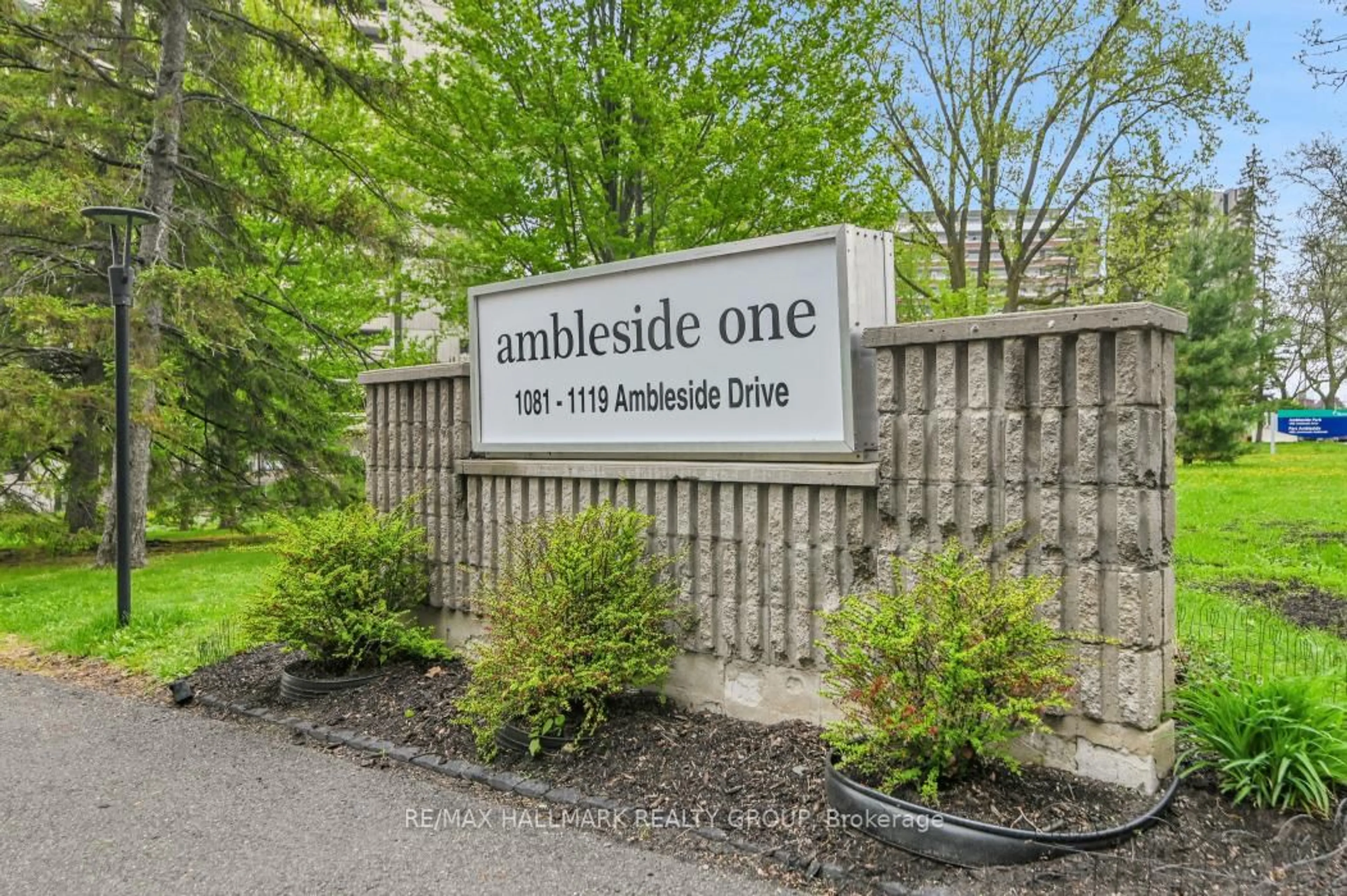 Unknown for 1081 Ambleside Dr #1808, Ottawa Ontario K2B 8C8