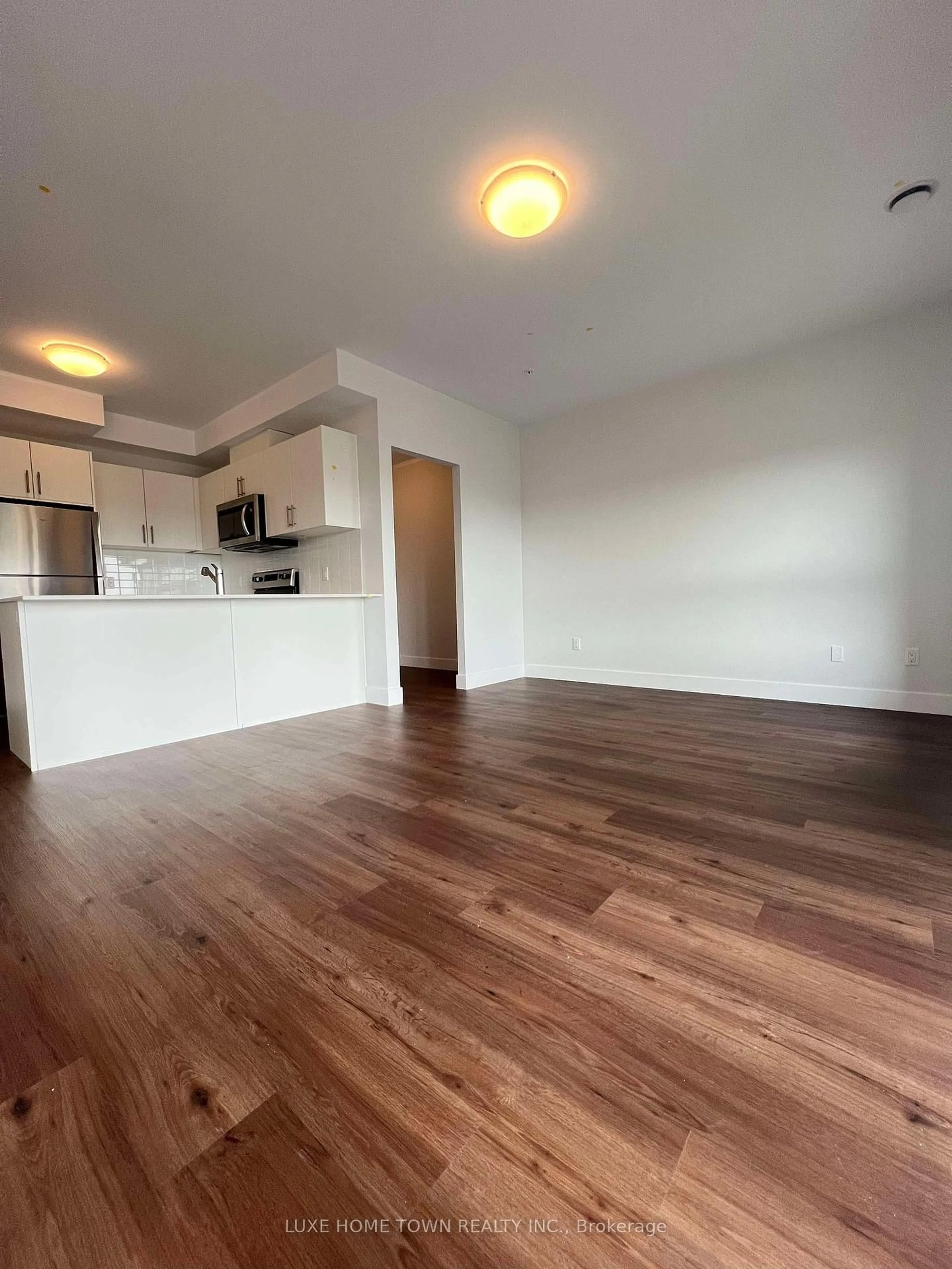 A pic of a room for 1000 Lackner Pl #606, Kitchener Ontario N2A 0L9