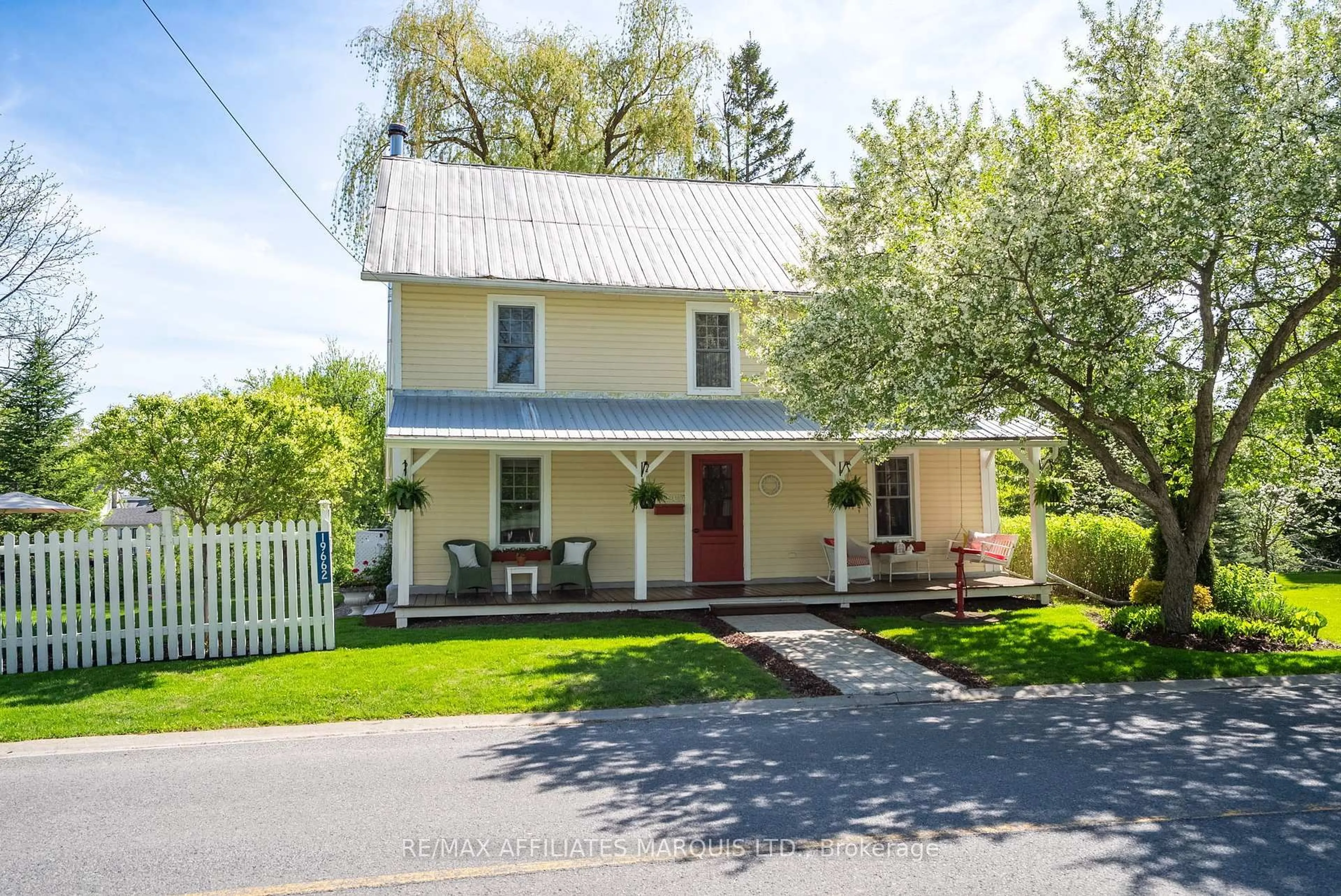 Unknown for 19235 Beaver Brook Rd, South Glengarry Ontario K0C 1S0