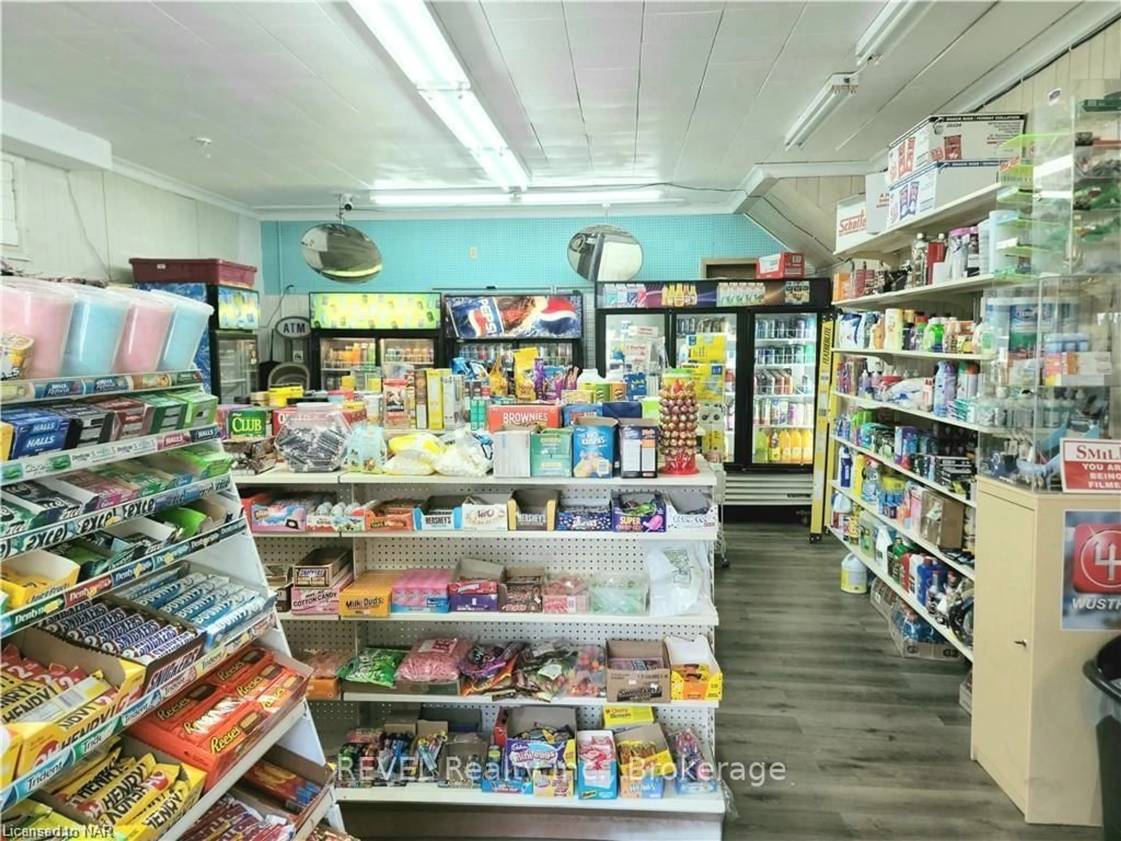 A pic of a room for 94 Empire St, Welland Ontario L3B 2L4