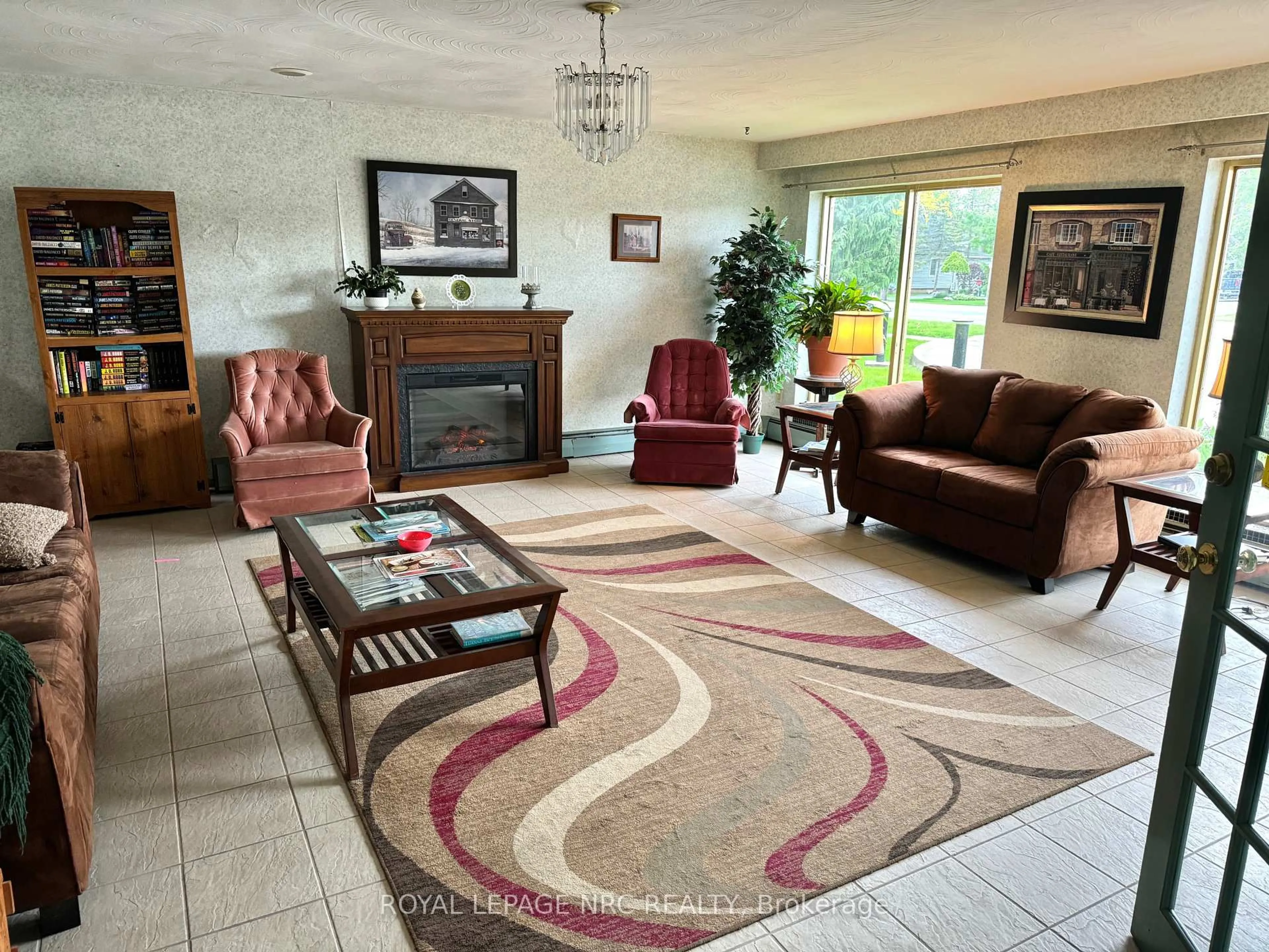 Unknown for 485 Thorold Rd. Rd #204, Welland Ontario L3C 3X1