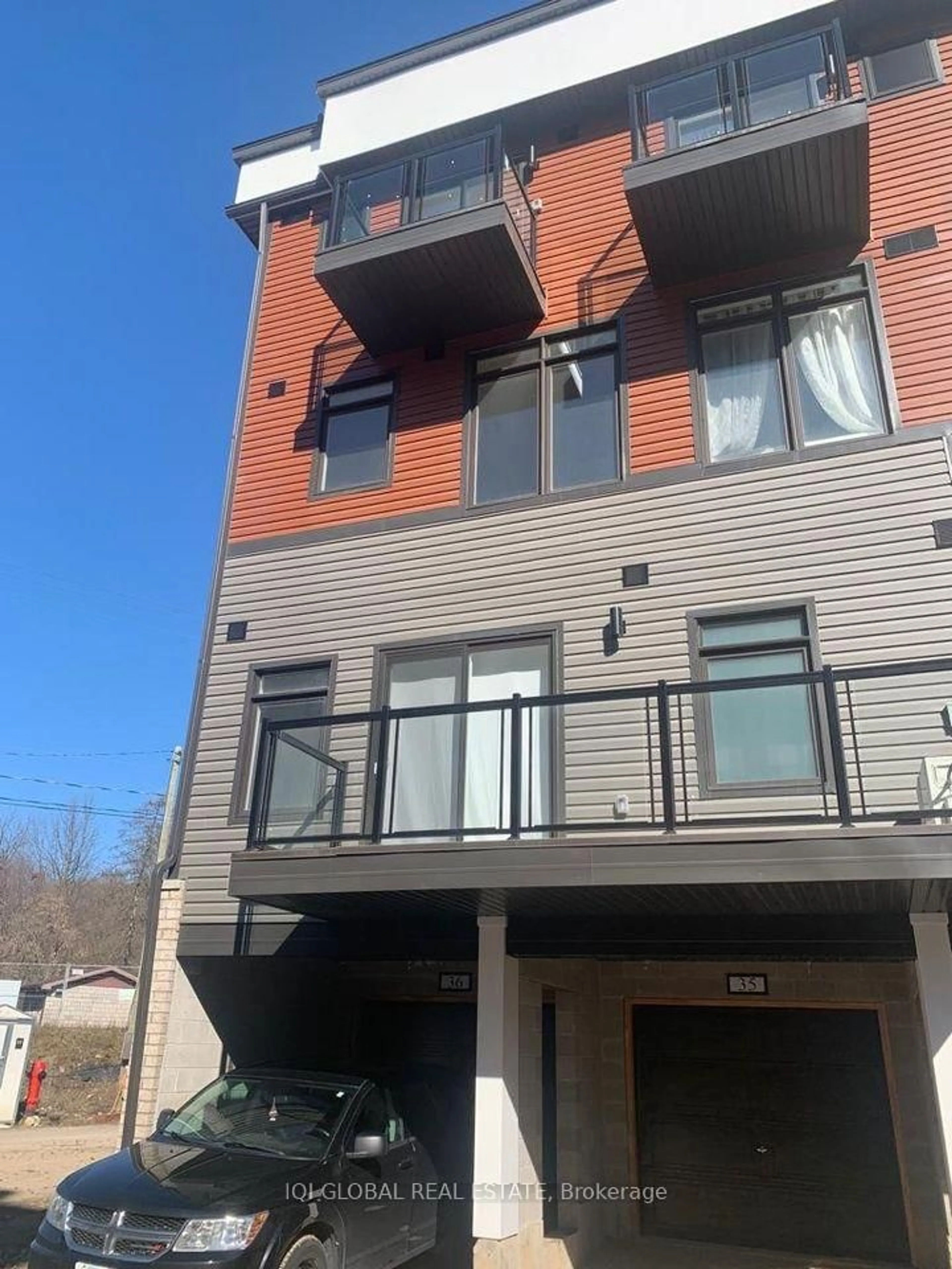 Home with brick exterior material, unknown for 2 Willow St #36, Brant Ontario N3L 0K7