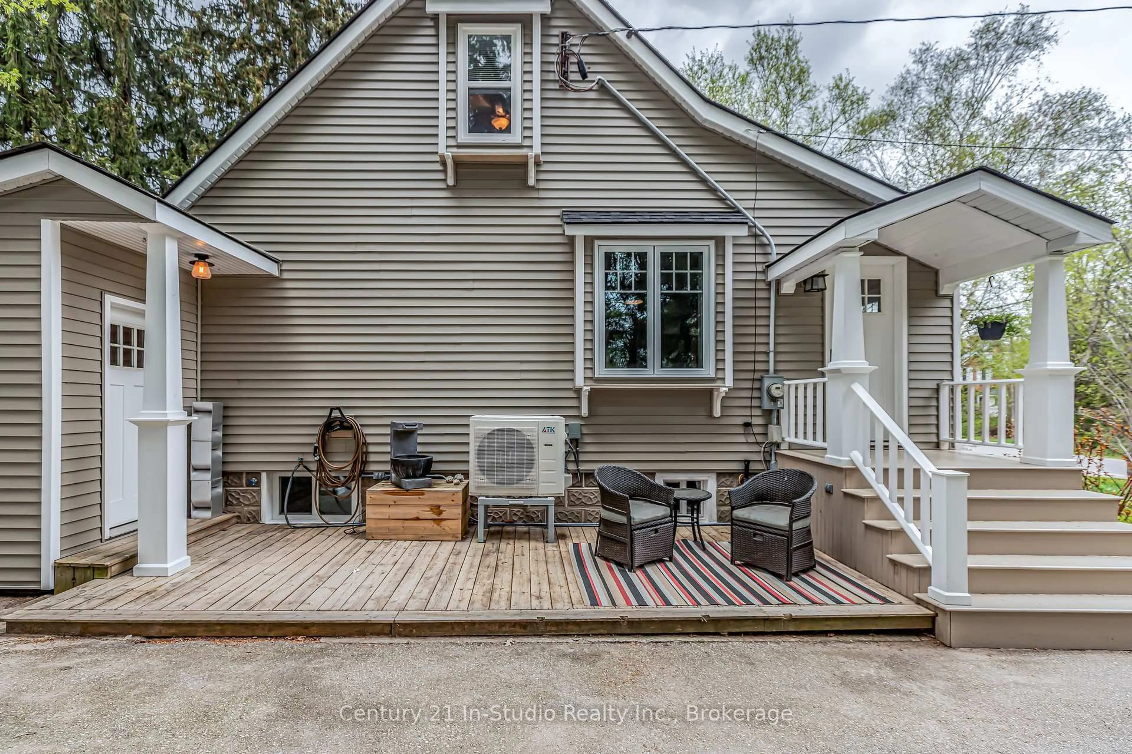 Patio, street for 382 2nd Ave, Georgian Bluffs Ontario N4K 5T1