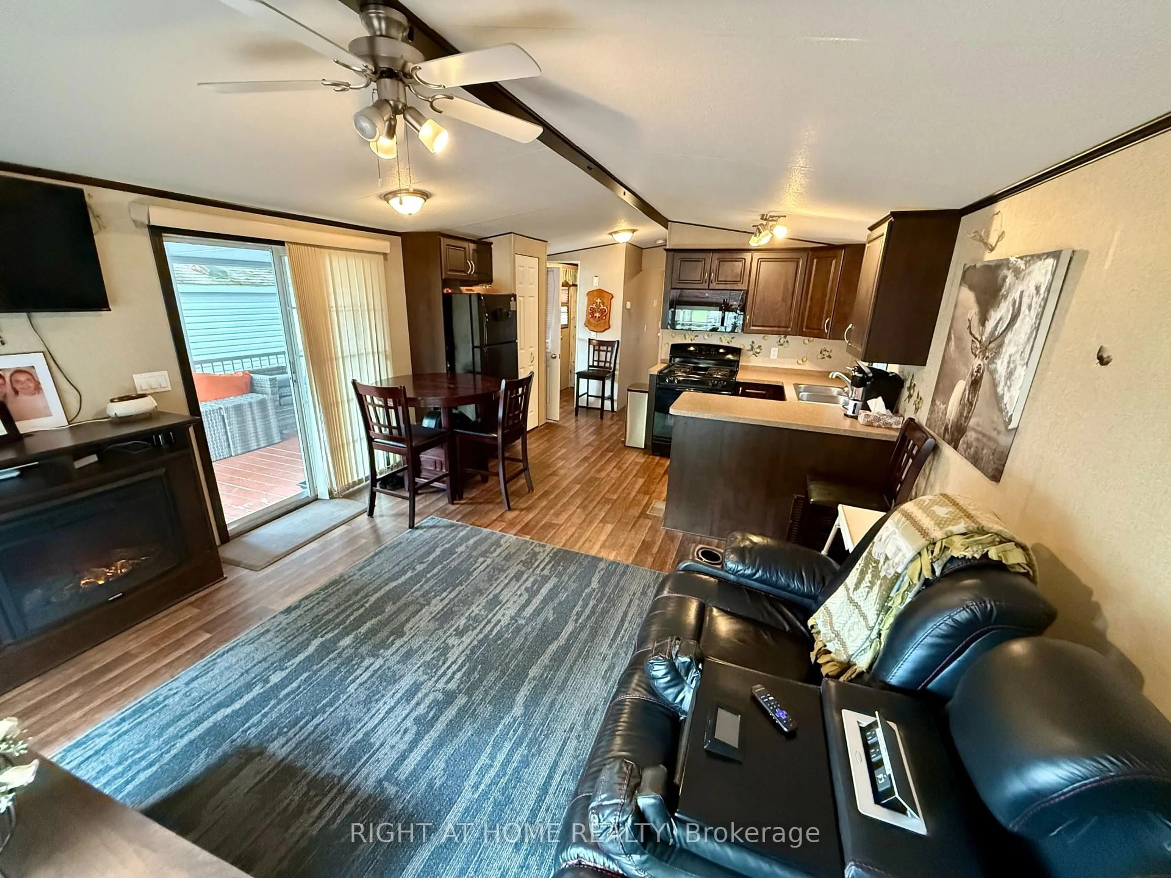 Unknown for 1082 Shamrock Marina Rd #63, Gravenhurst Ontario P0E 1N0