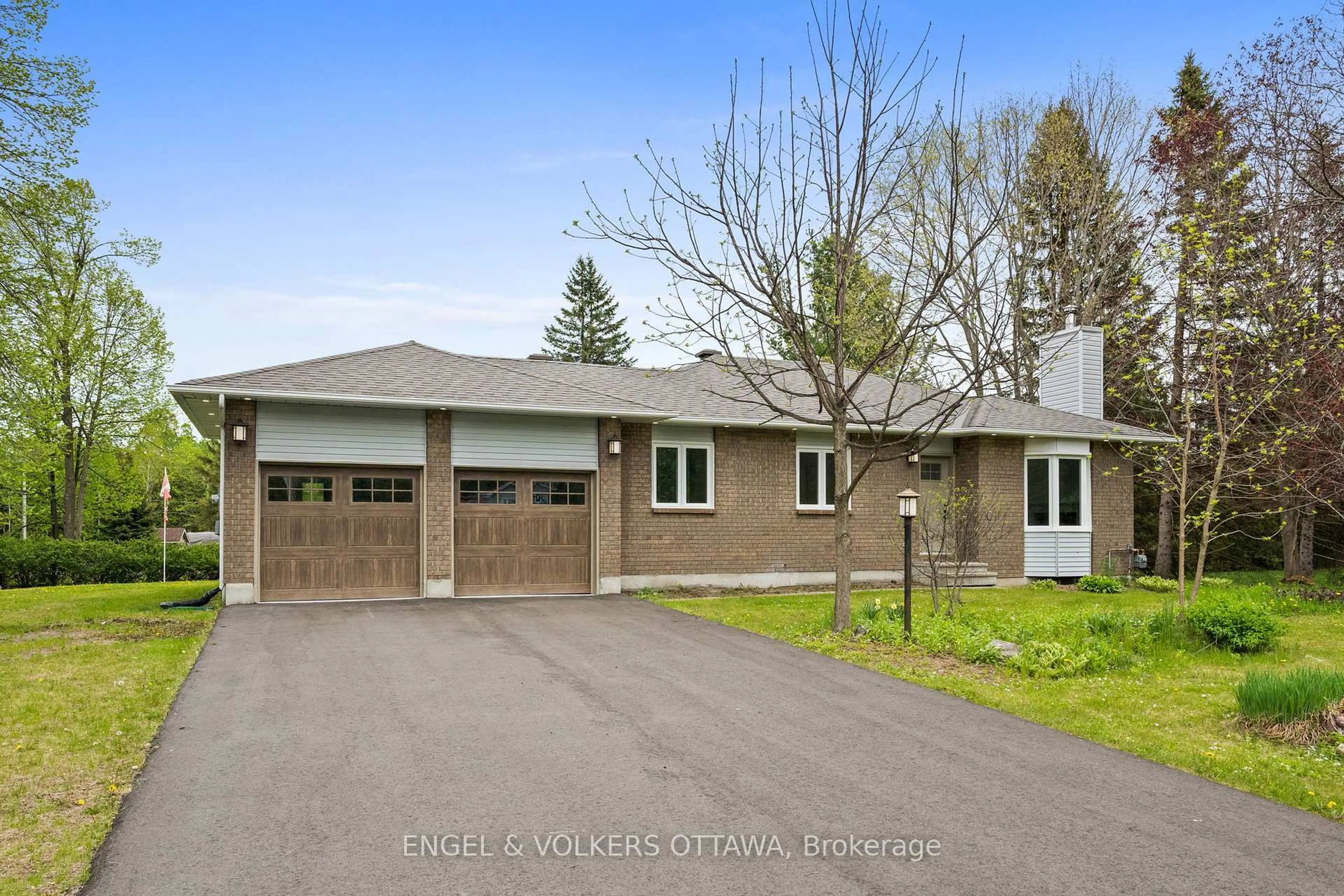 Unknown for 1375 Trebla Way, Greely Ontario K4P 1E4