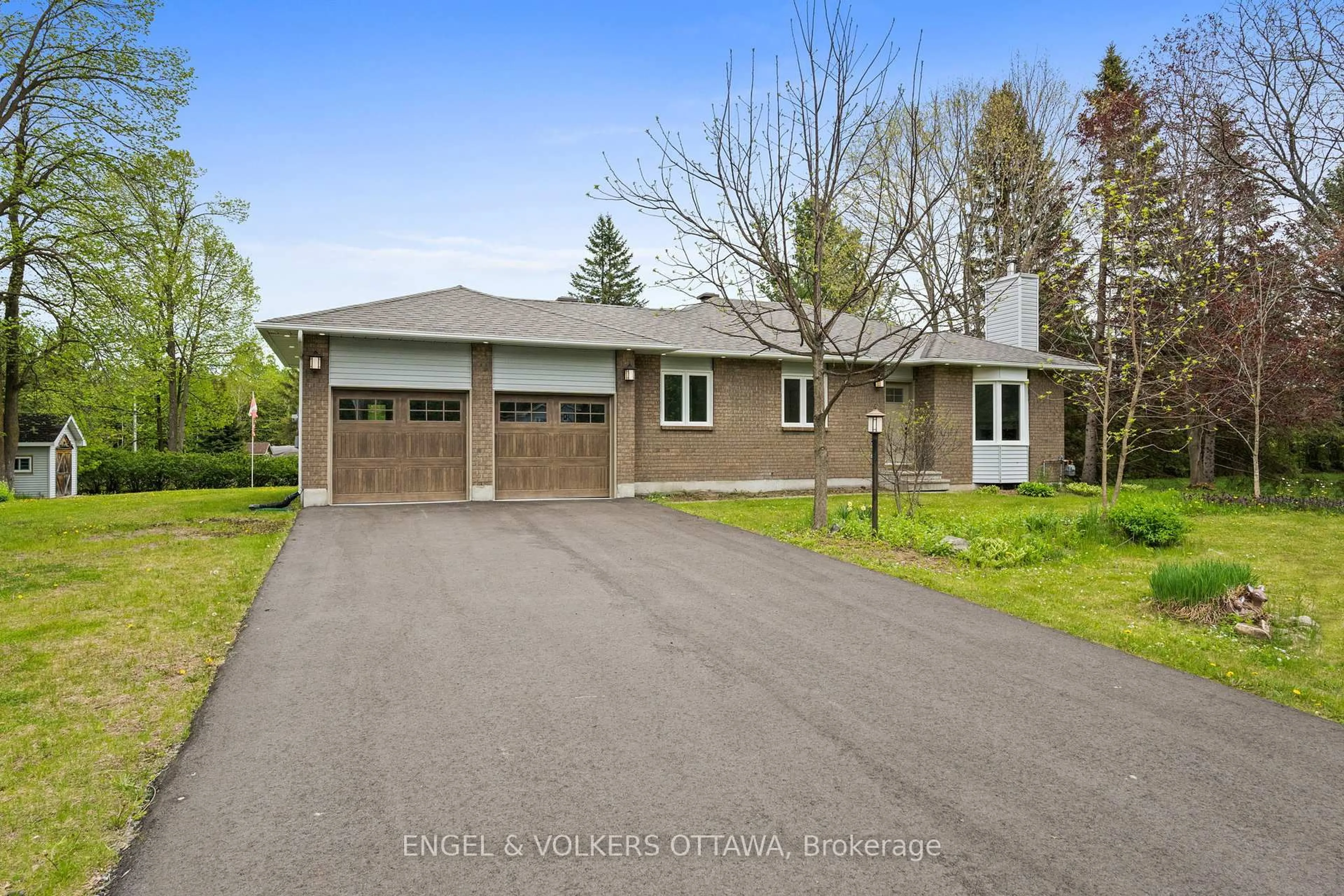 Unknown for 1375 Trebla Way, Greely Ontario K4P 1E4