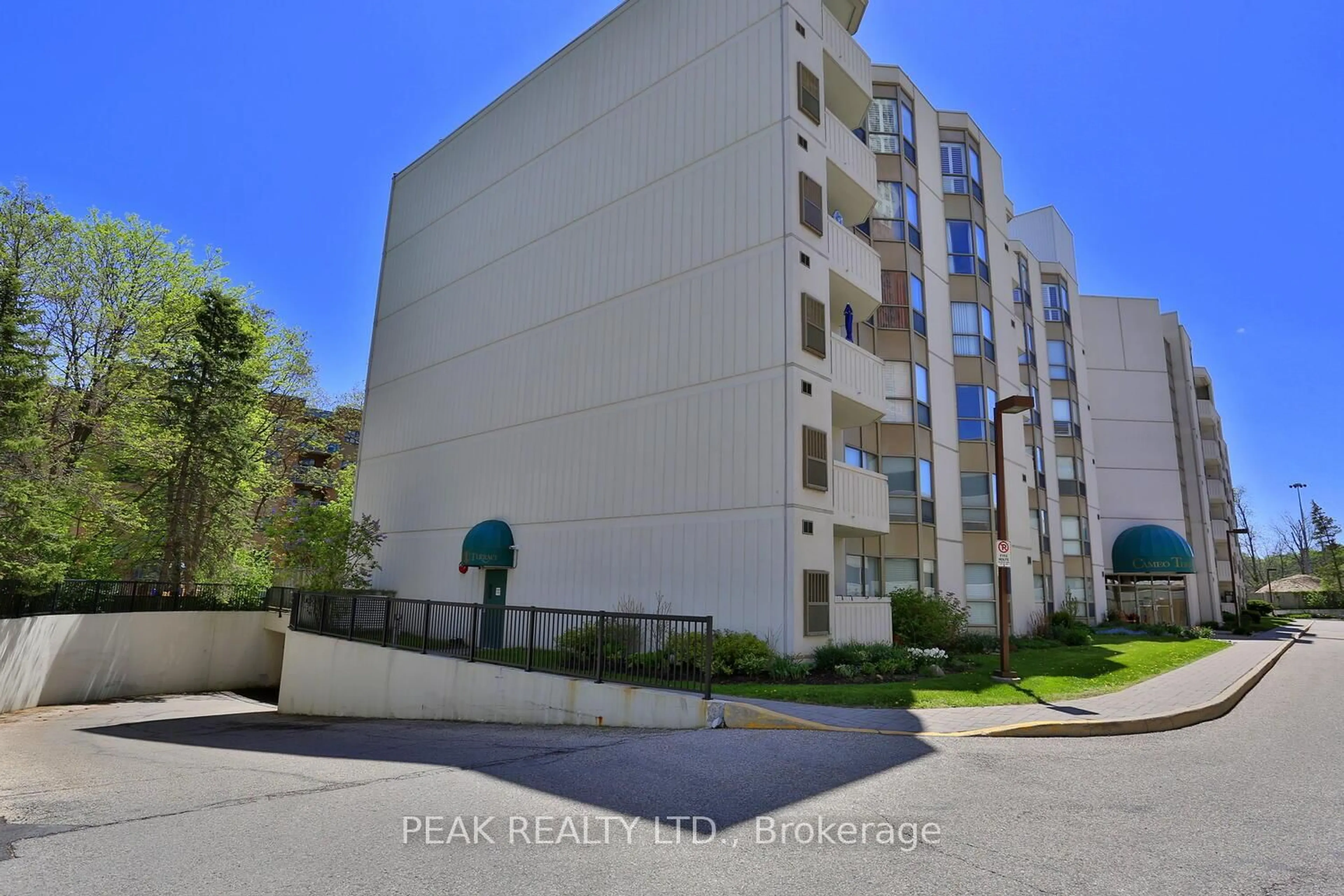 Unknown for 3267 King St #205, Kitchener Ontario N2A 4A4