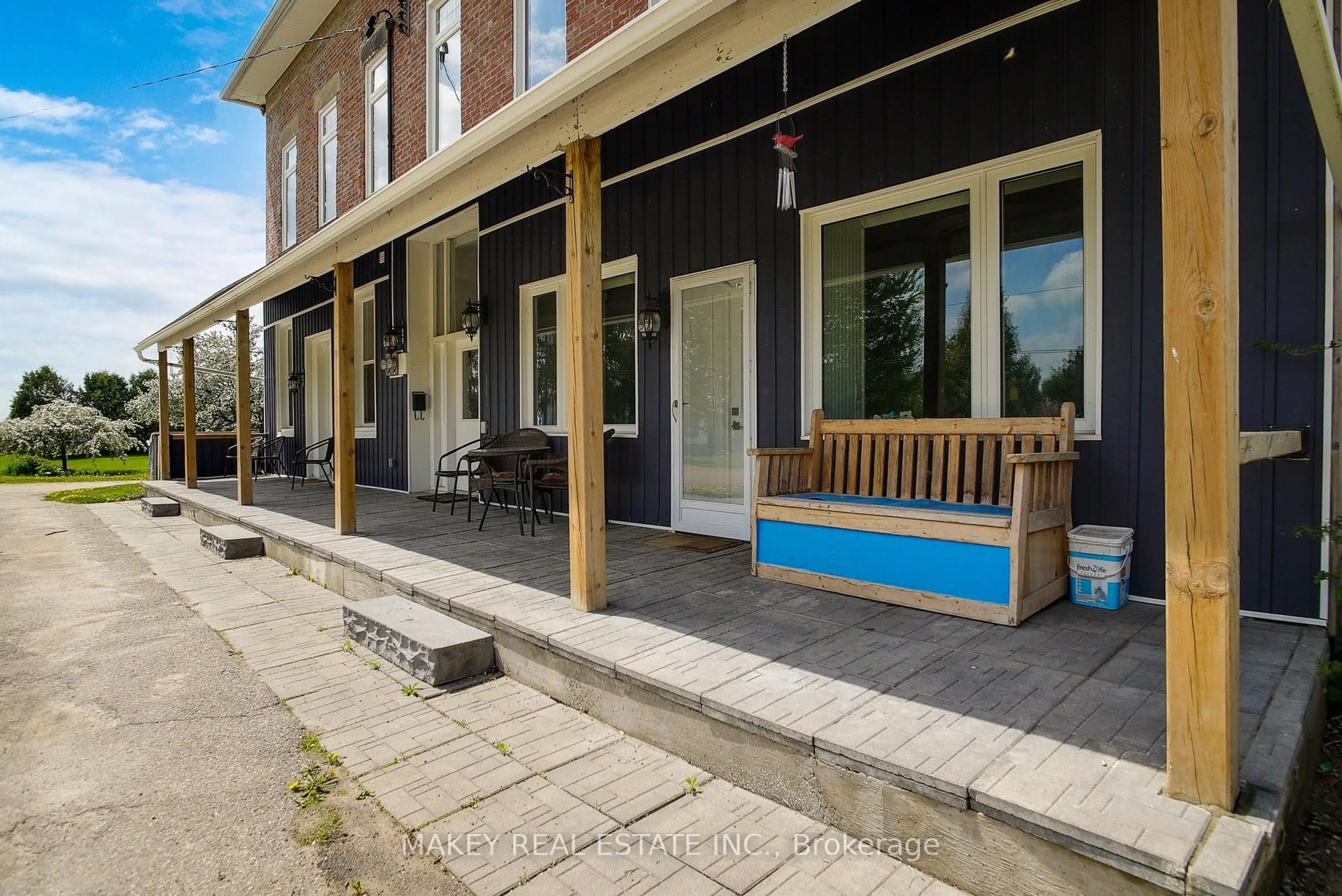 Patio, street for 776597 Blandford Rd, Blandford-Blenheim Ontario N0J 1B0