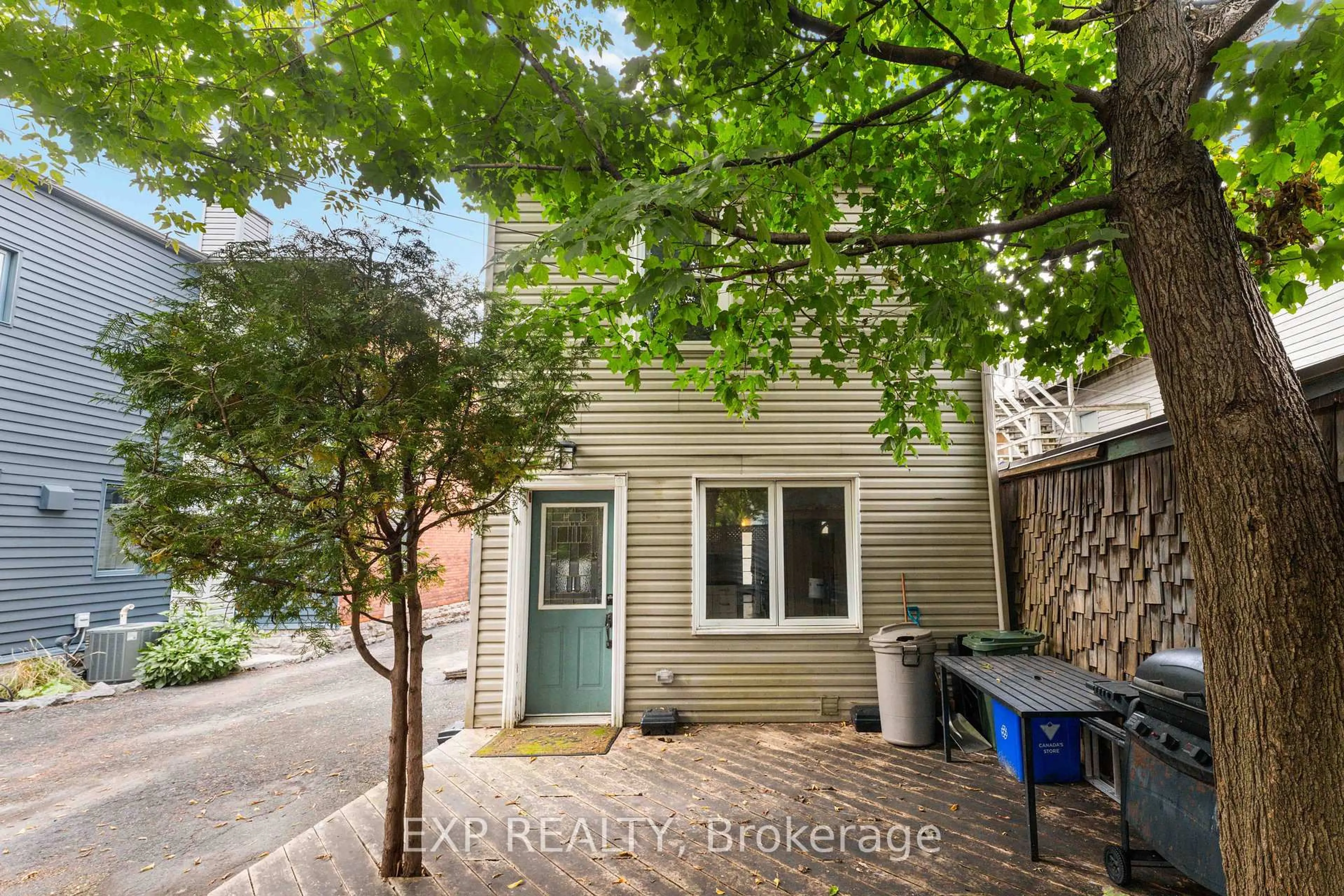 Unknown for 162 KING EDWARD Ave, Ottawa Ontario K1N 7L3