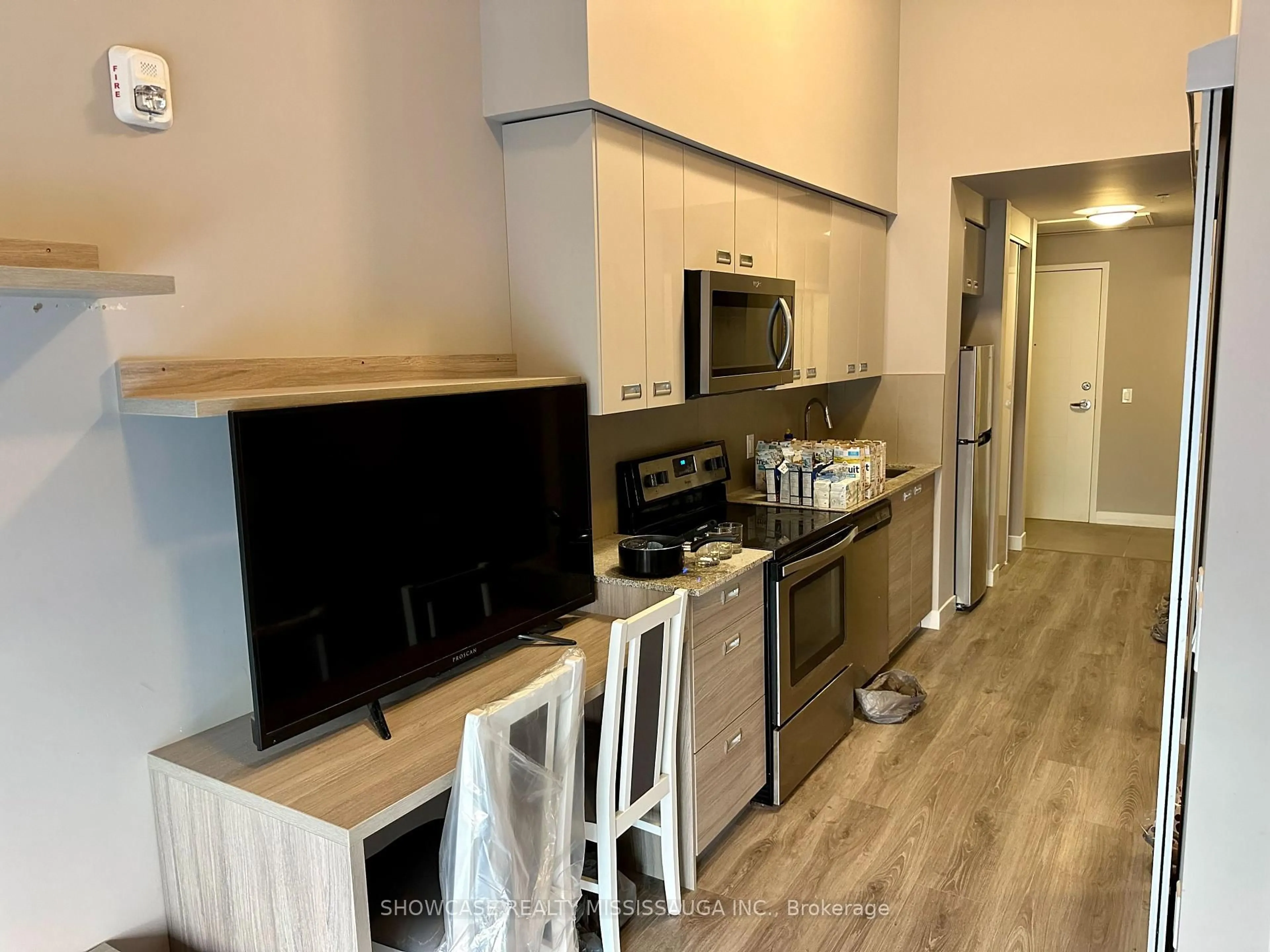 Unknown for 308 Lester St #106, Waterloo Ontario N2L 0H9