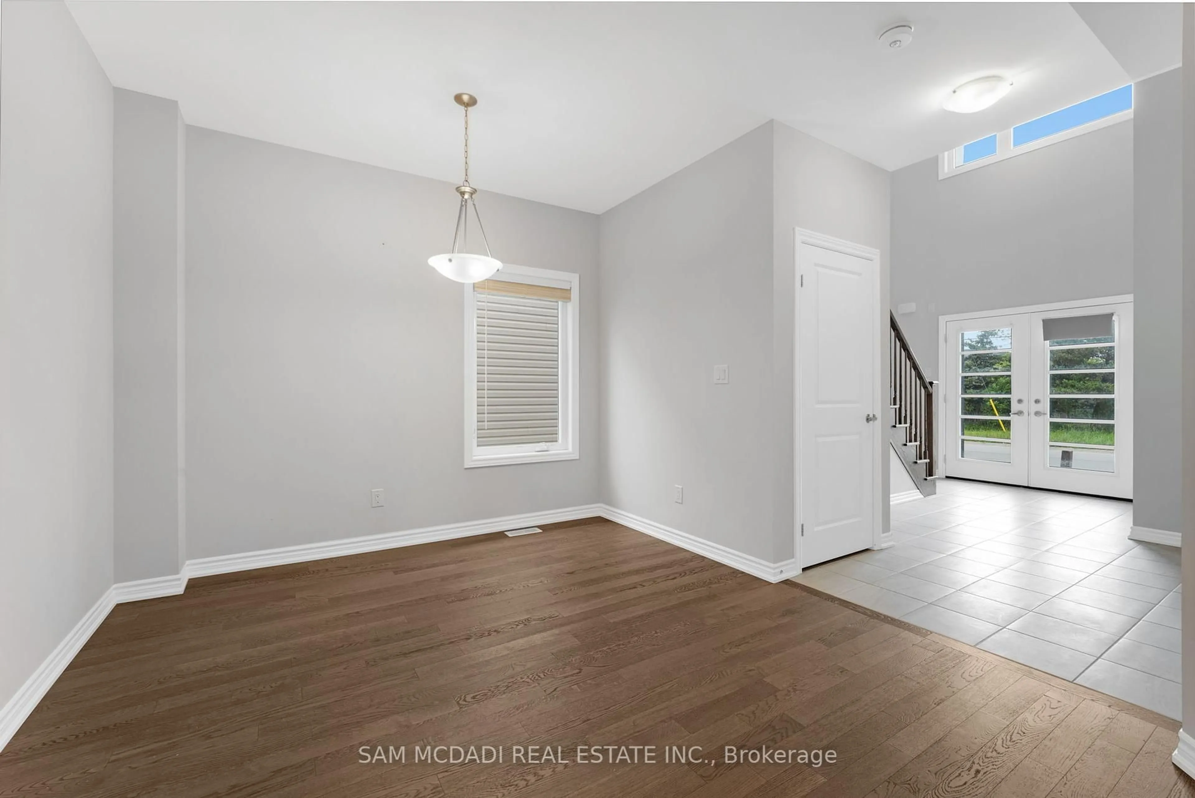 A pic of a room for 94 McCabe Ave, Welland Ontario L3B 0H5