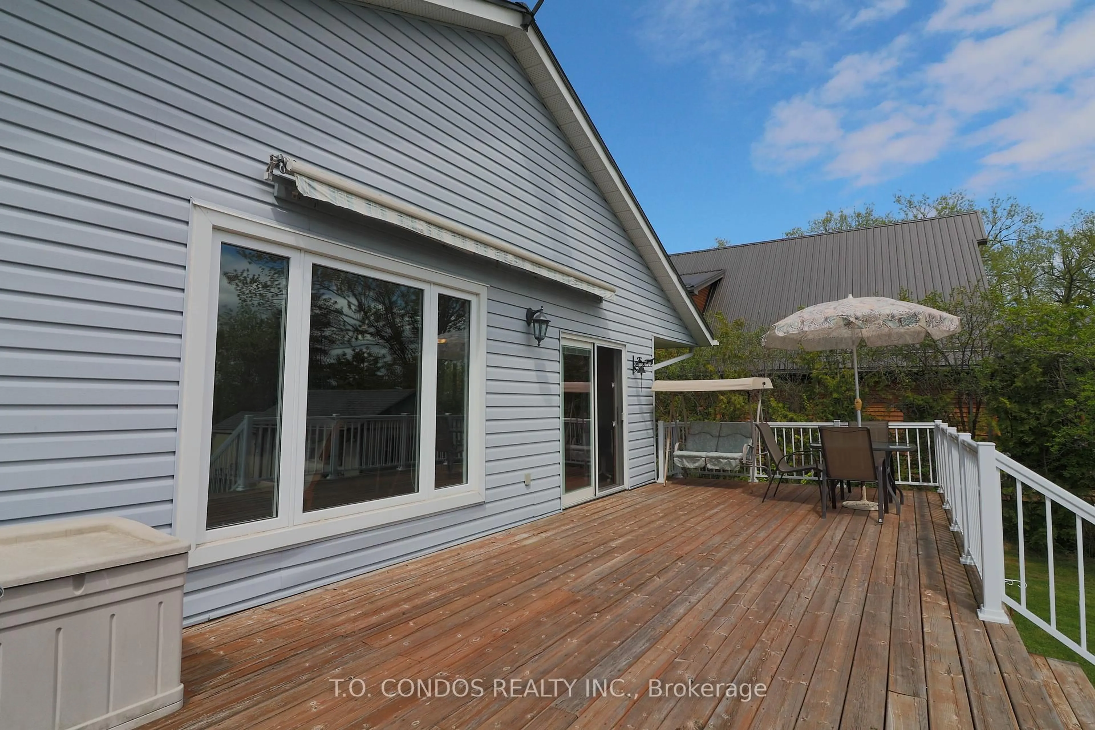 Unknown for 689 North Shore Dr, Otonabee-South Monaghan Ontario K0L 1B0