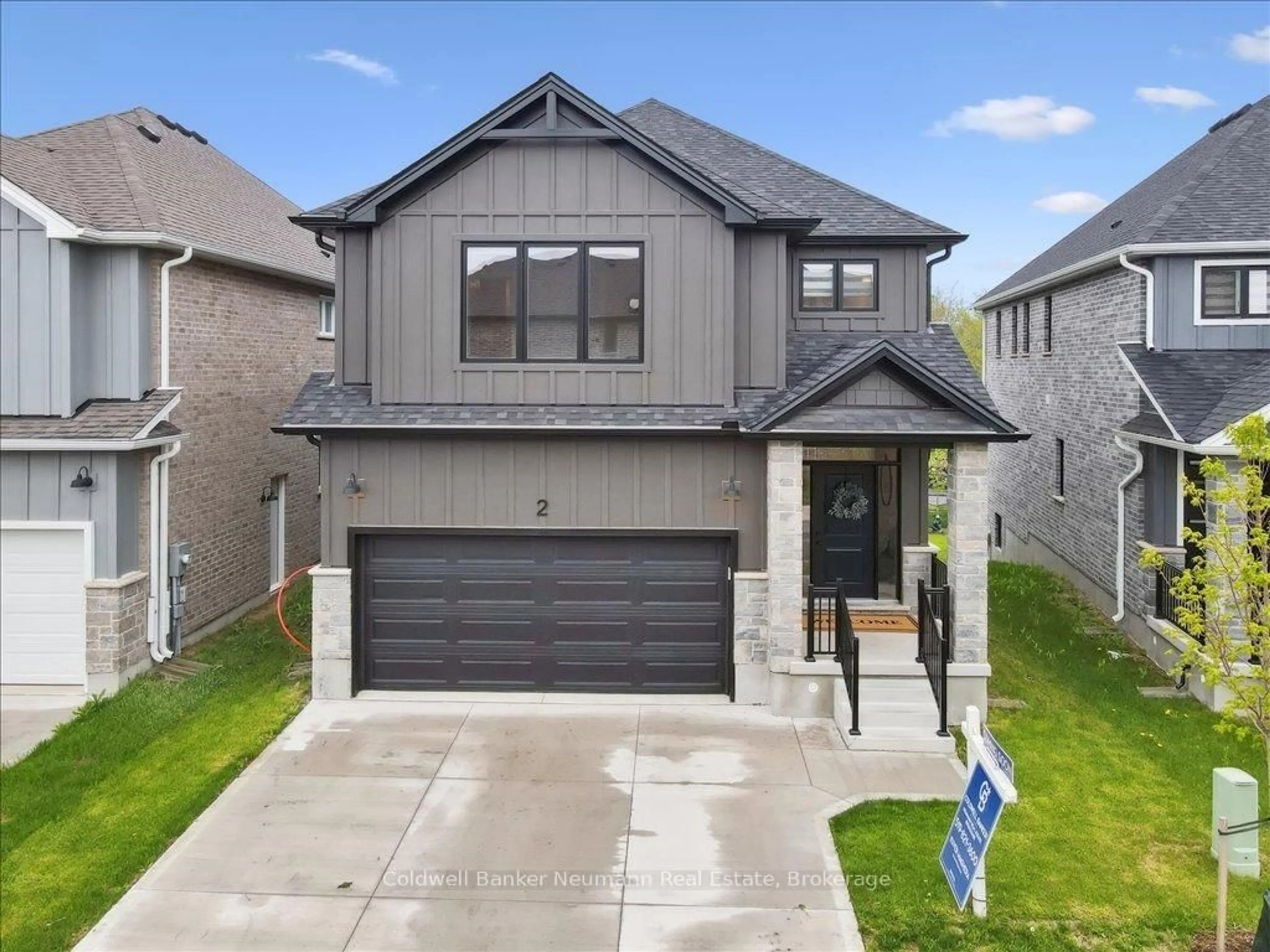 Home with brick exterior material, street for 32 Faith St #2, Cambridge Ontario N1T 0E8
