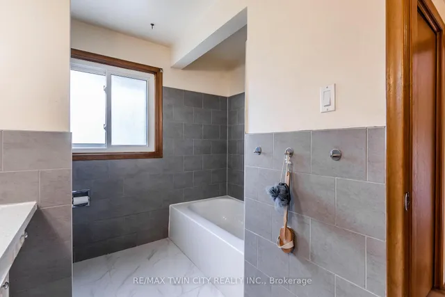 Additional property image - 413 Carson Dr