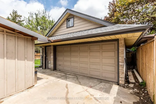 Additional property image - 413 Carson Dr