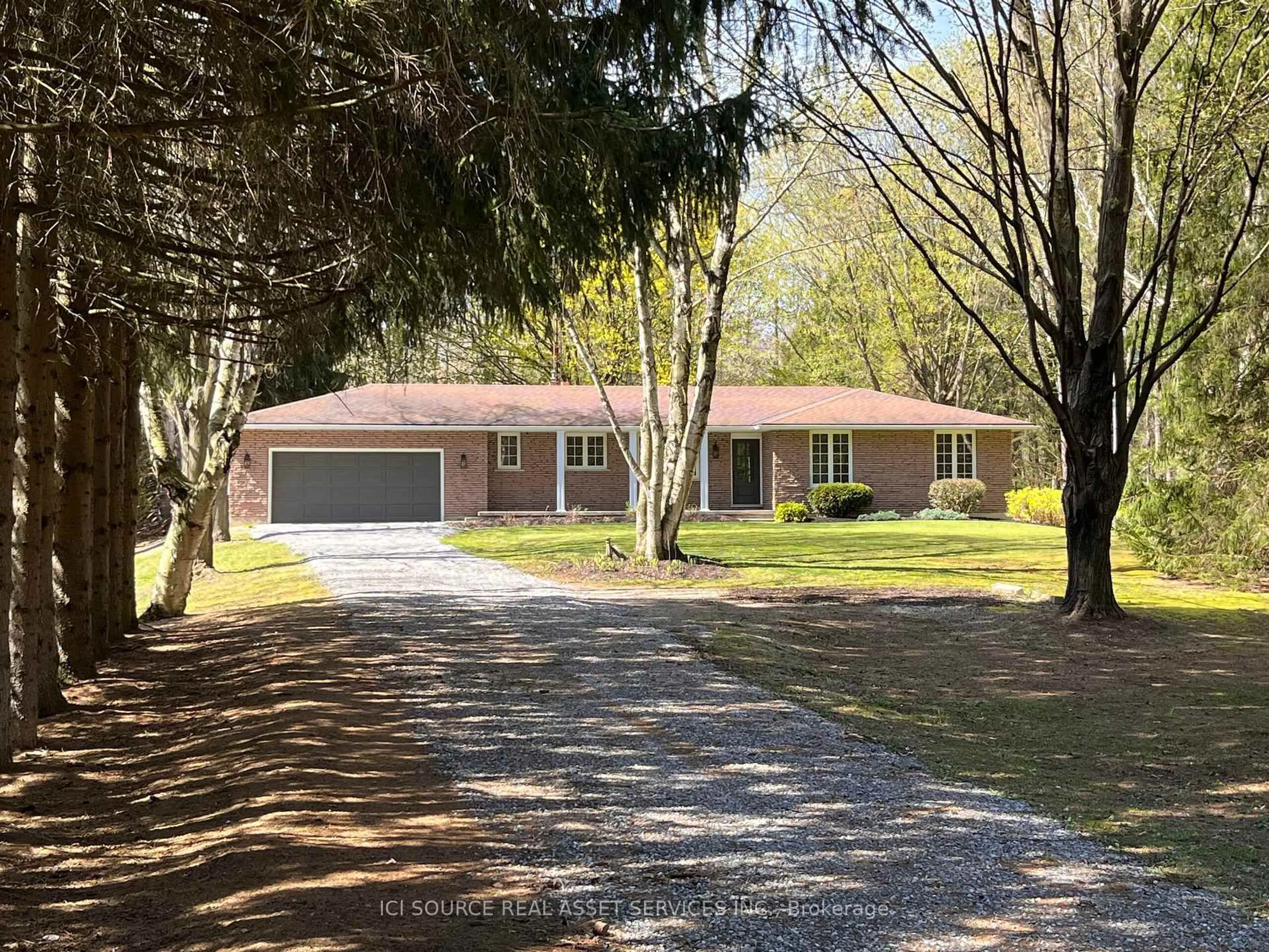 A pic from outside/outdoor area/front of a property/back of a property/a pic from drone, street for 881 Charlotteville Rd 8 N/A, Norfolk Ontario N3Y 4K5