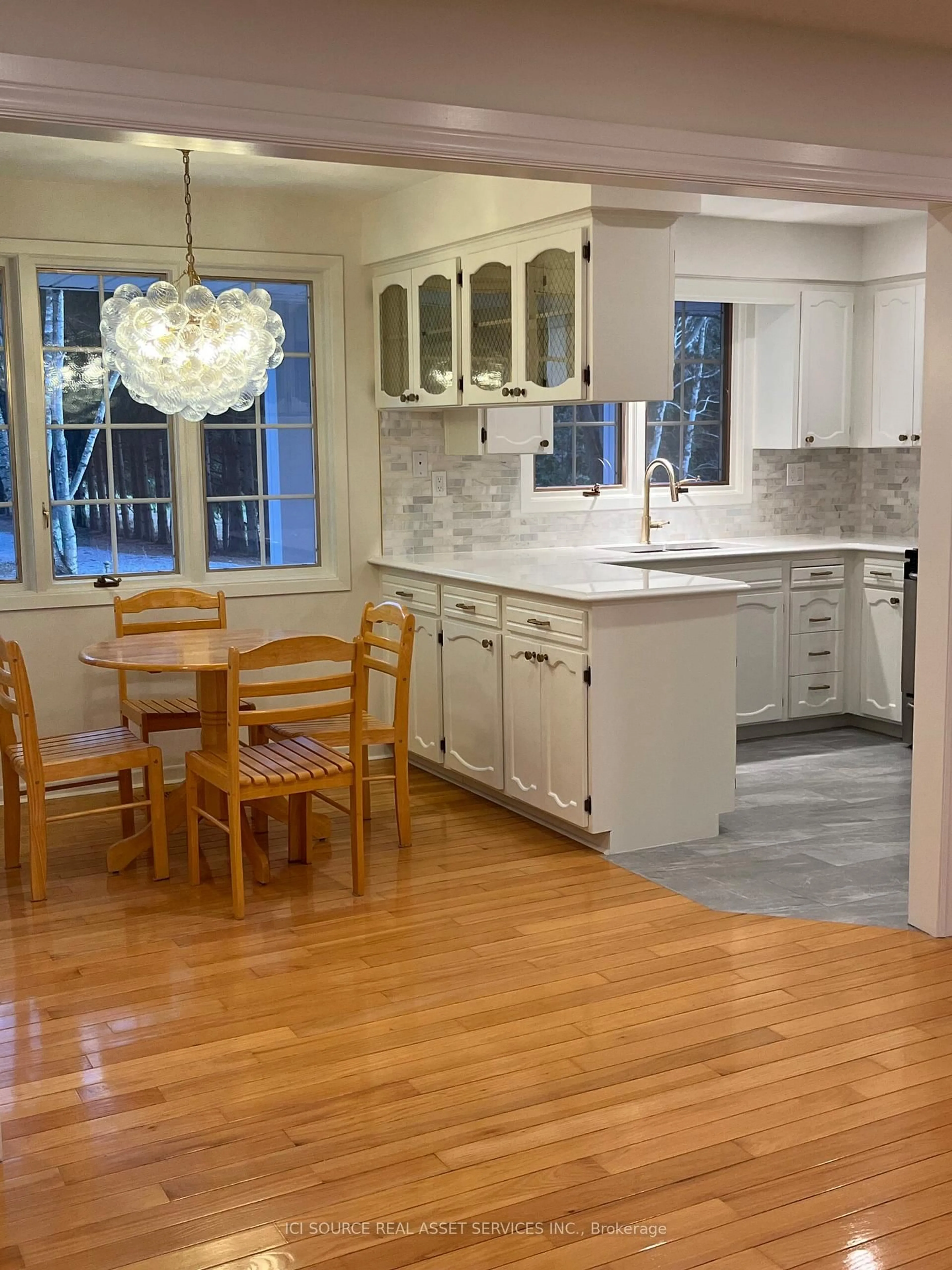 Open concept kitchen, unknown for 881 Charlotteville Rd 8, Norfolk Ontario N3Y 4K5