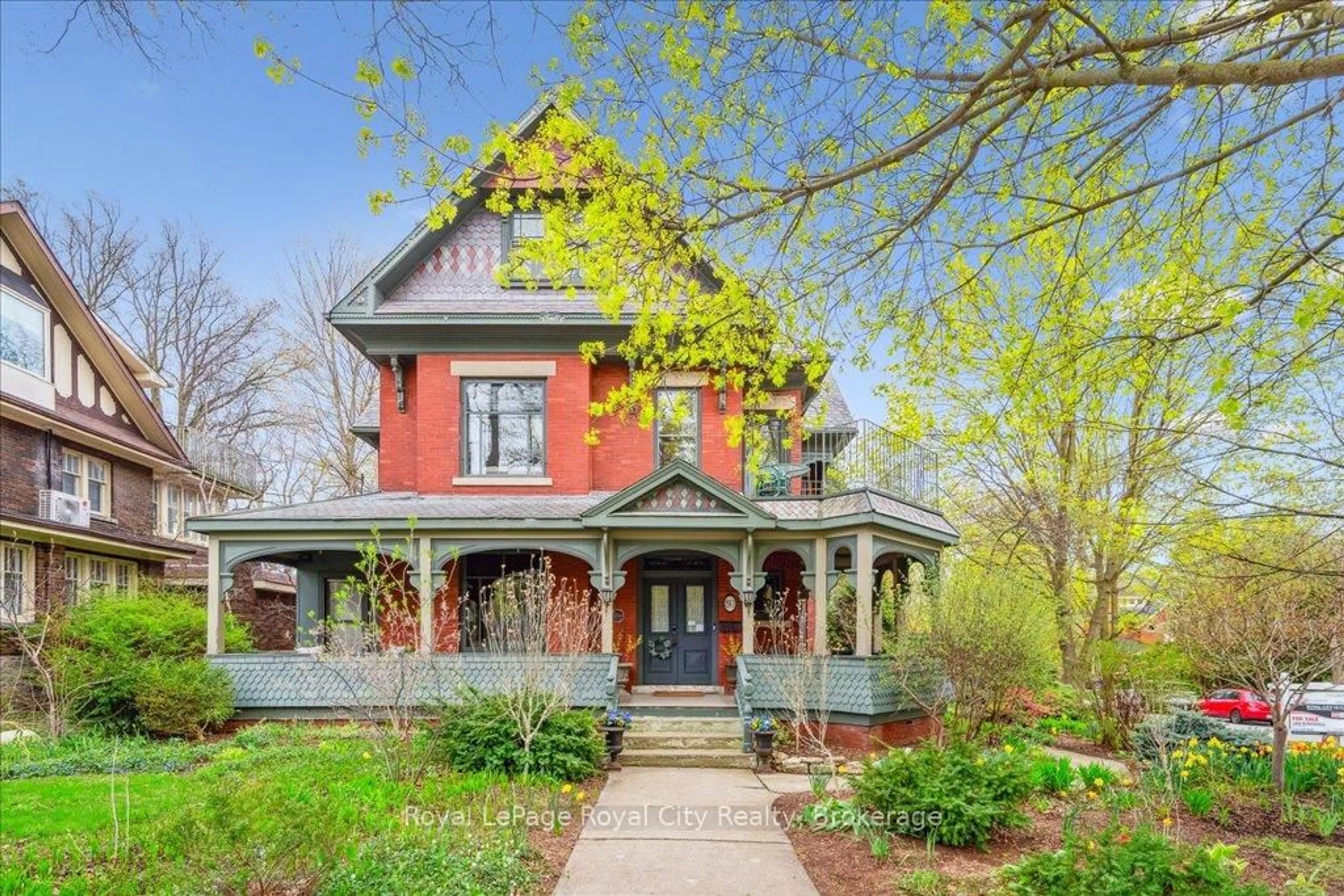 Home with brick exterior material, street for 80 London Rd, Guelph Ontario N1H 2B7