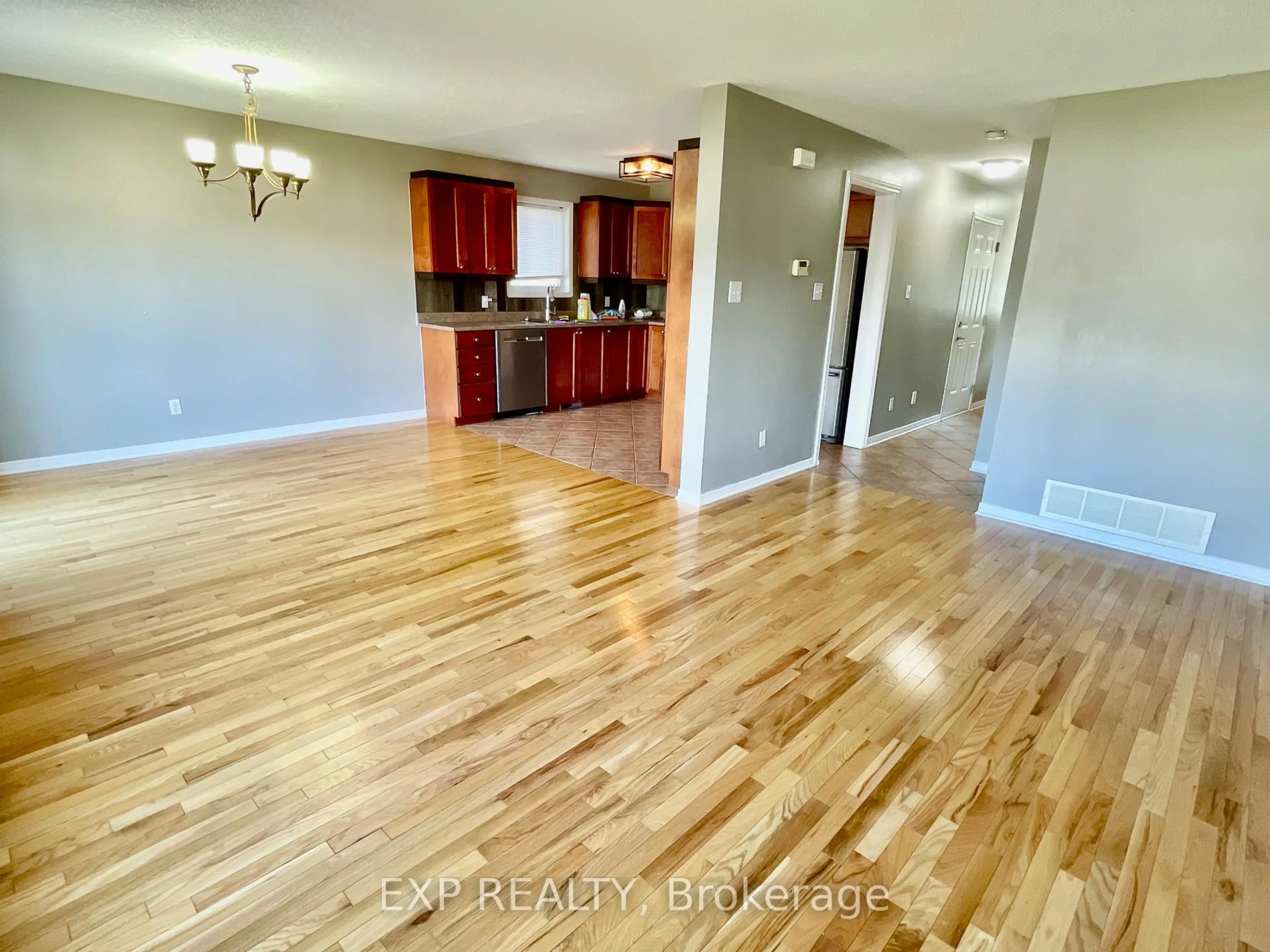 Unknown for 2175 Patricia St, Clarence-Rockland Ontario K4K 1V8