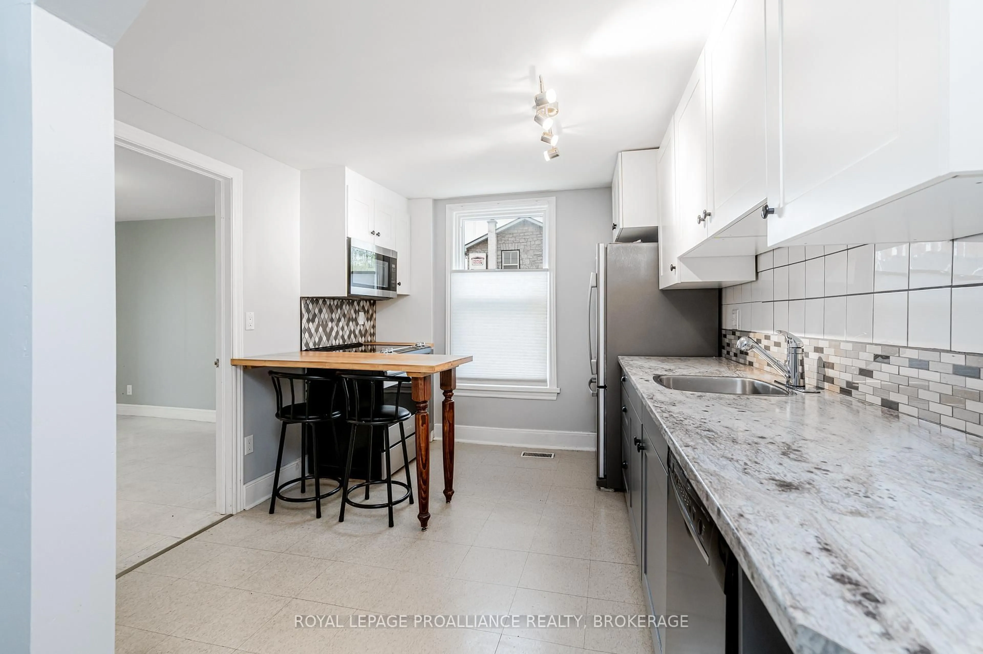 Open concept kitchen, ceramic/tile floor for 390 Division St, Kingston Ontario K7K 4A7